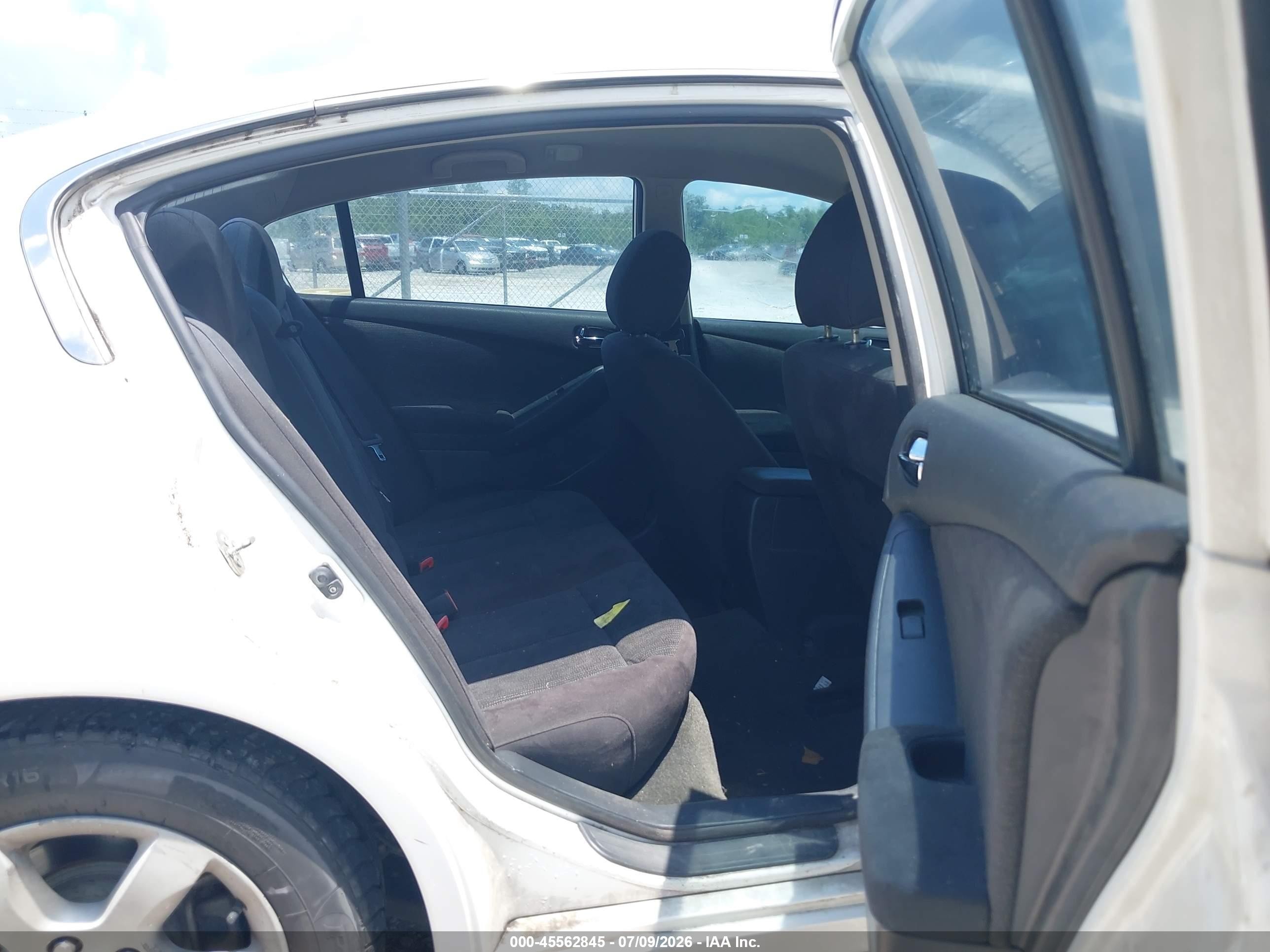 2012 Nissan Altima 2.5 S White vin: 1N4AL2AP6CC239094