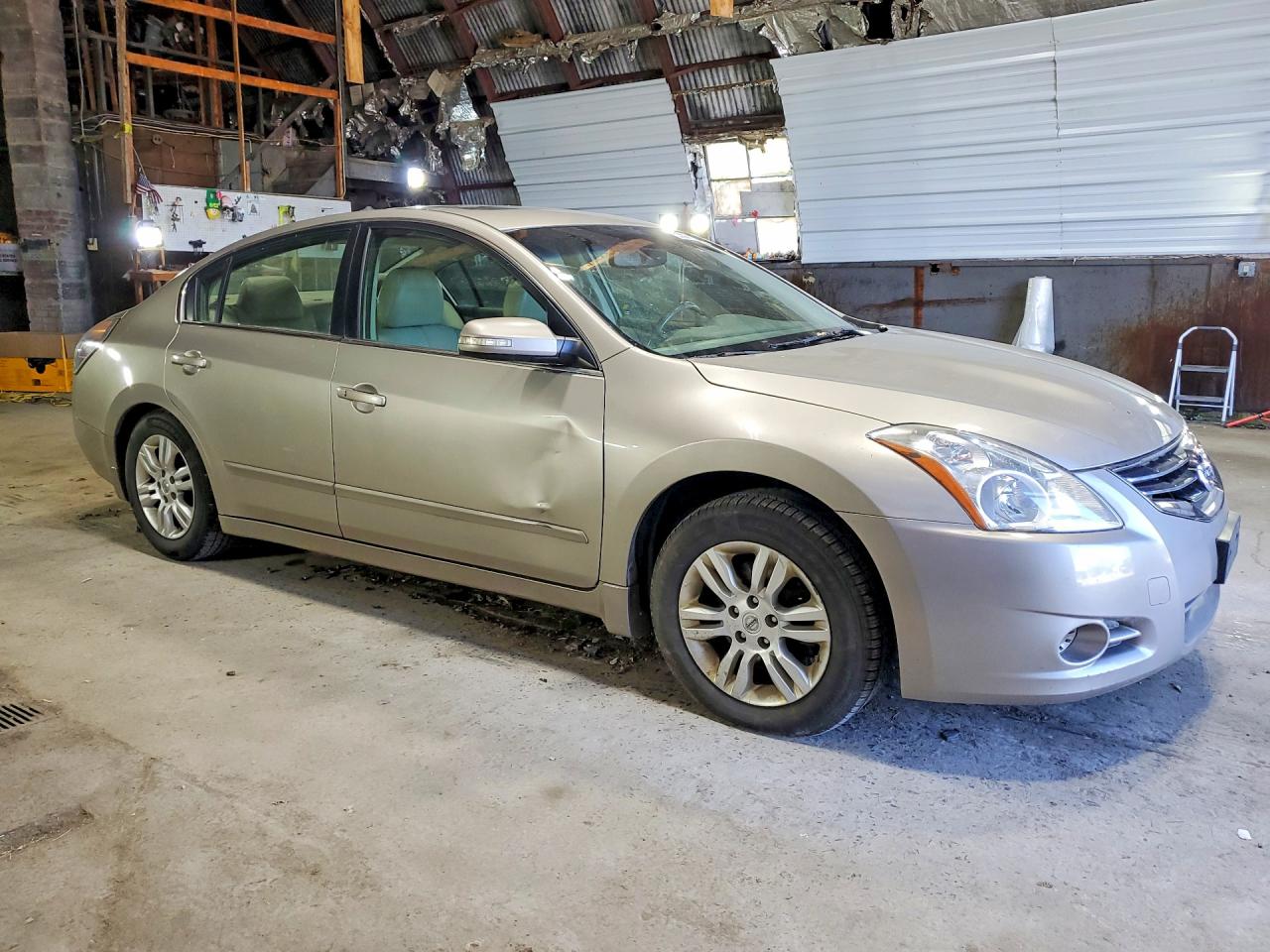 2012 Nissan Altima 2.5 Beige vin: 1N4AL2AP6CC250001