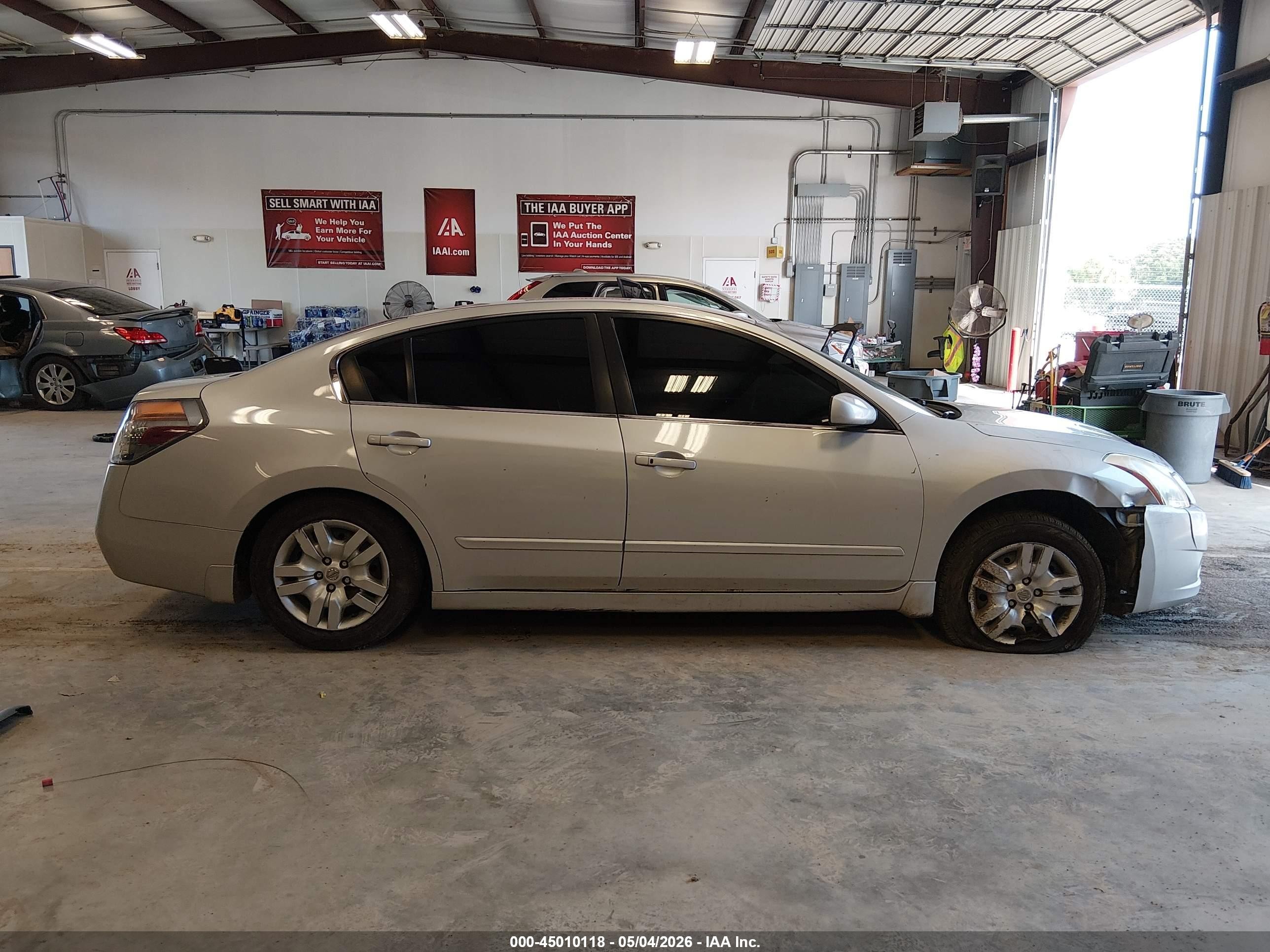 2012 Nissan Altima 2.5 S Silver vin: 1N4AL2AP6CN407496