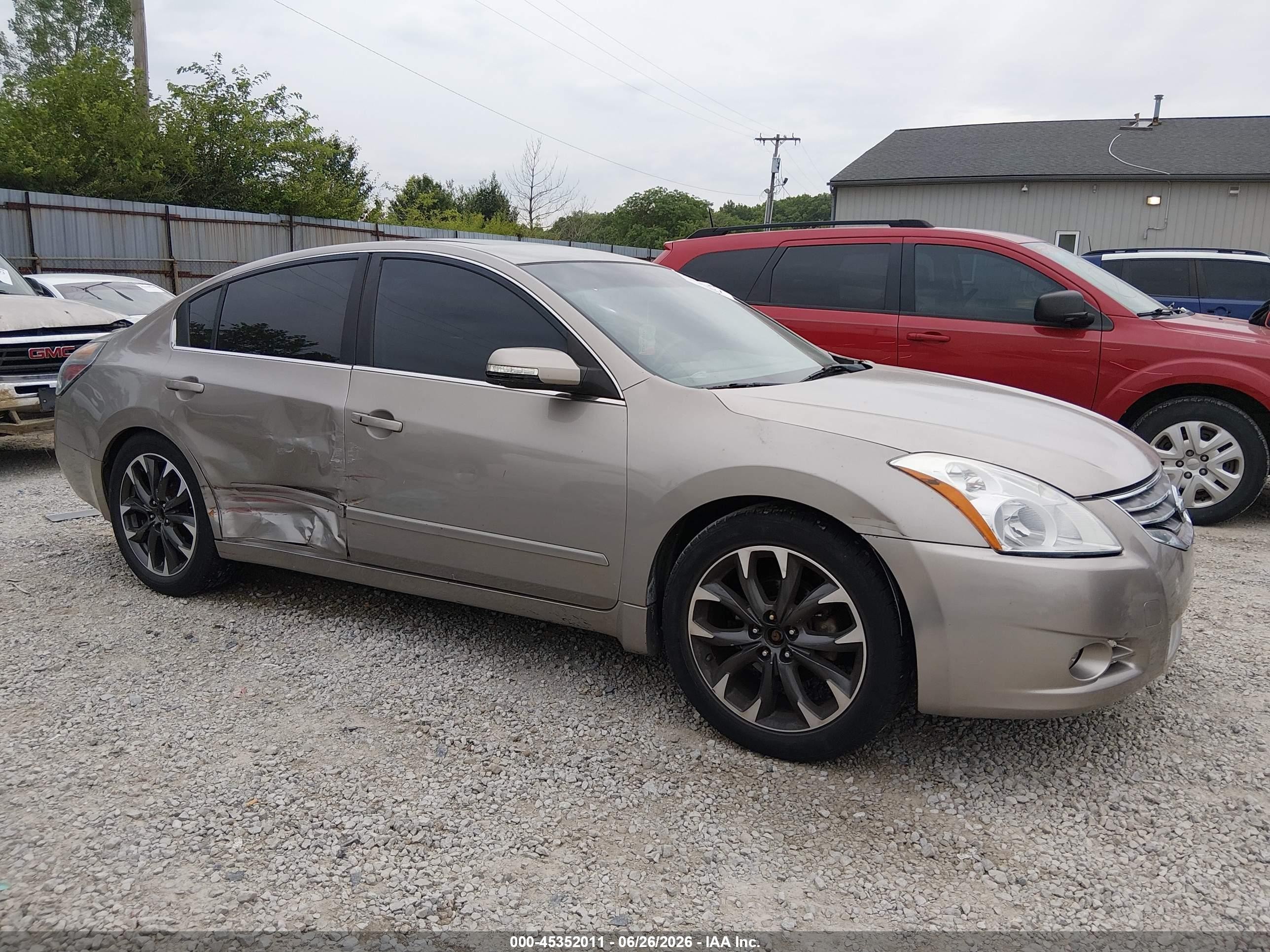 2012 Nissan Altima 2.5 S Beige vin: 1N4AL2AP6CN419972
