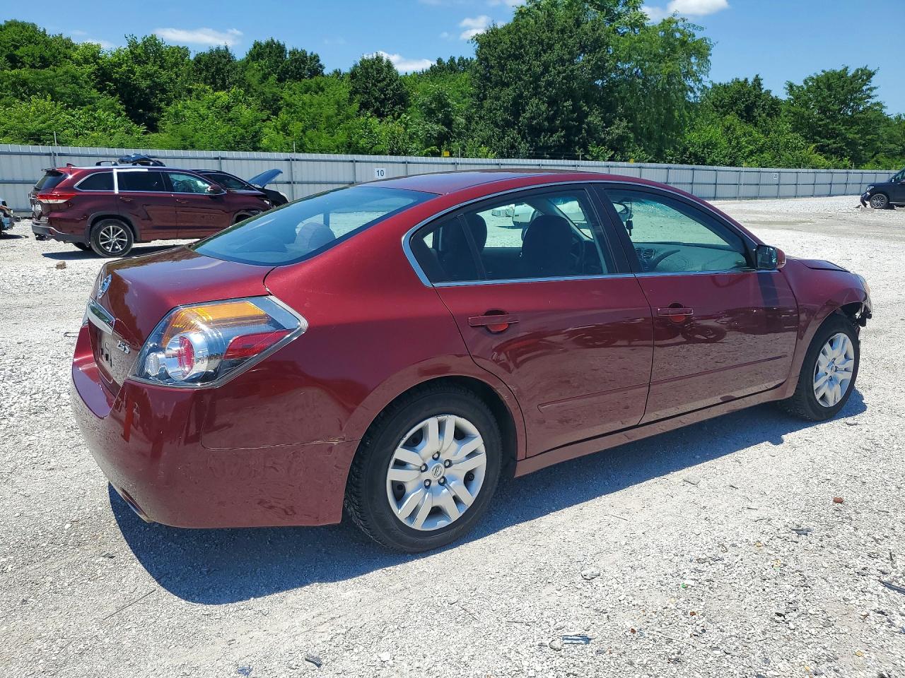 2012 Nissan Altima 2.5 Red vin: 1N4AL2AP6CN449196