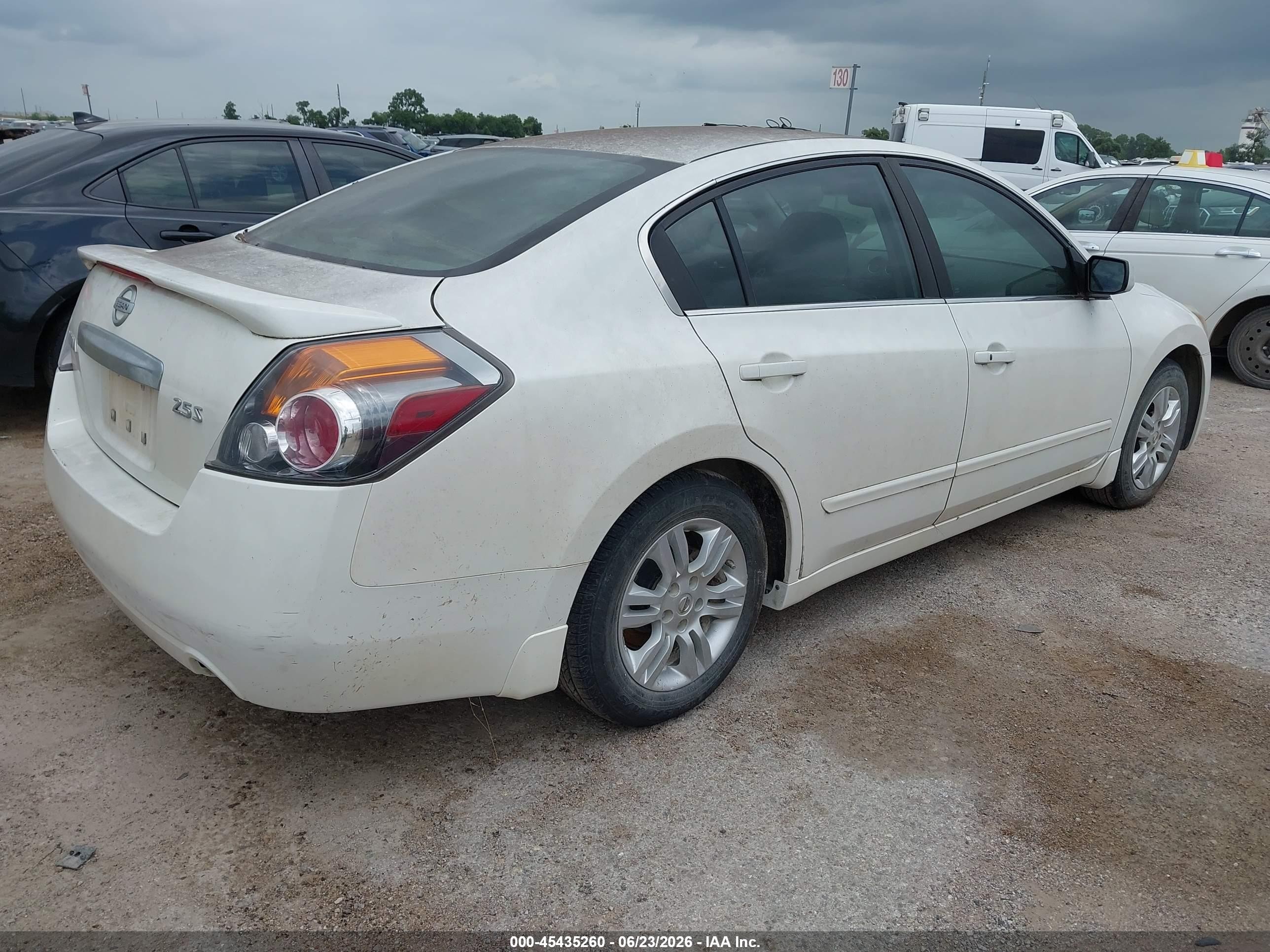 2012 Nissan Altima 2.5 S White vin: 1N4AL2AP6CN496227