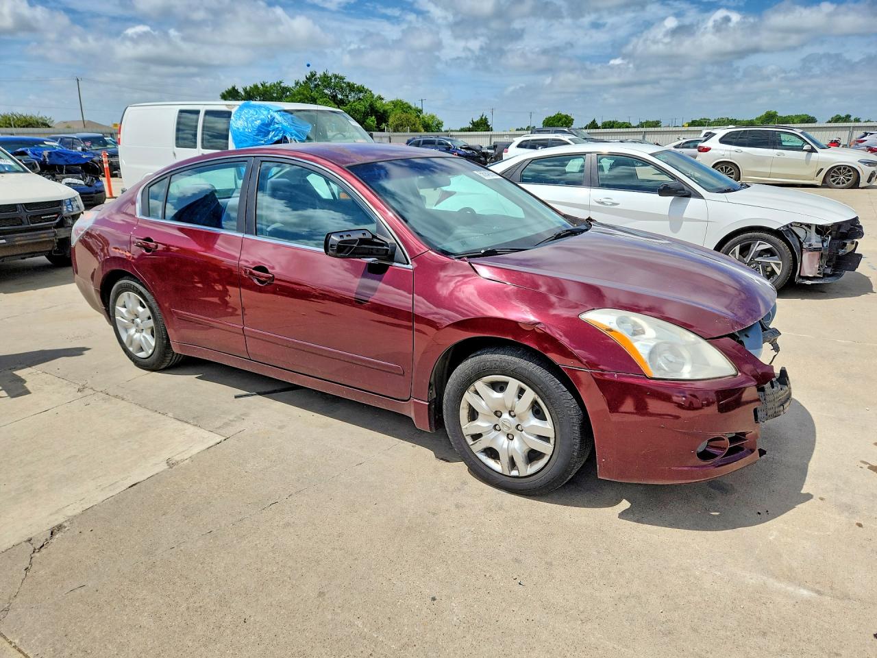 2012 Nissan Altima 2.5 Maroon vin: 1N4AL2AP6CN499225