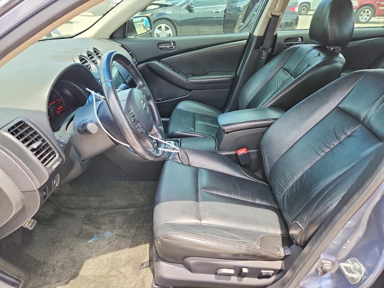2012 Nissan Altima 2.5 Blue vin: 1N4AL2AP6CN506061
