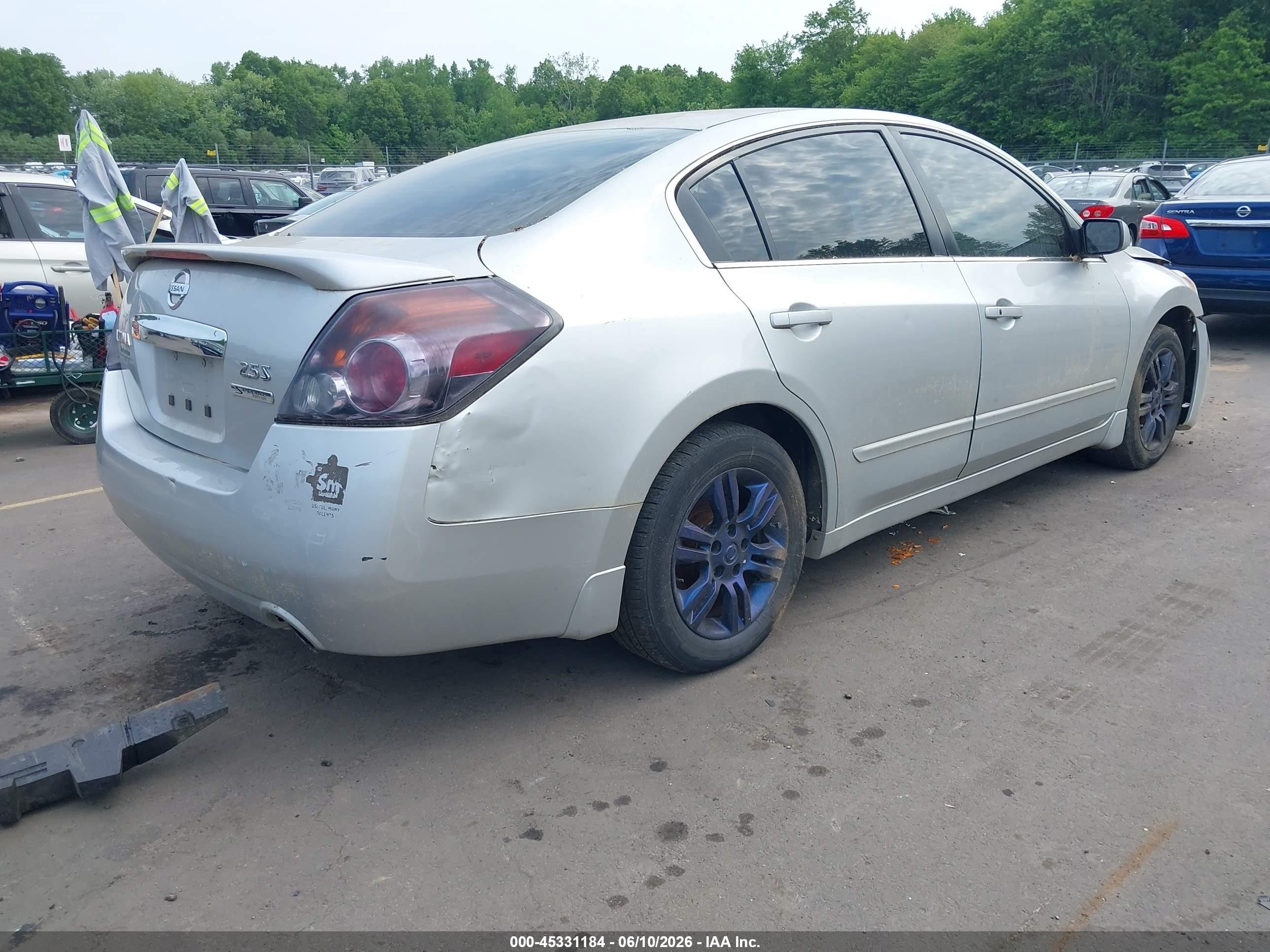 2012 Nissan Altima 2.5 S Silver vin: 1N4AL2AP6CN517237