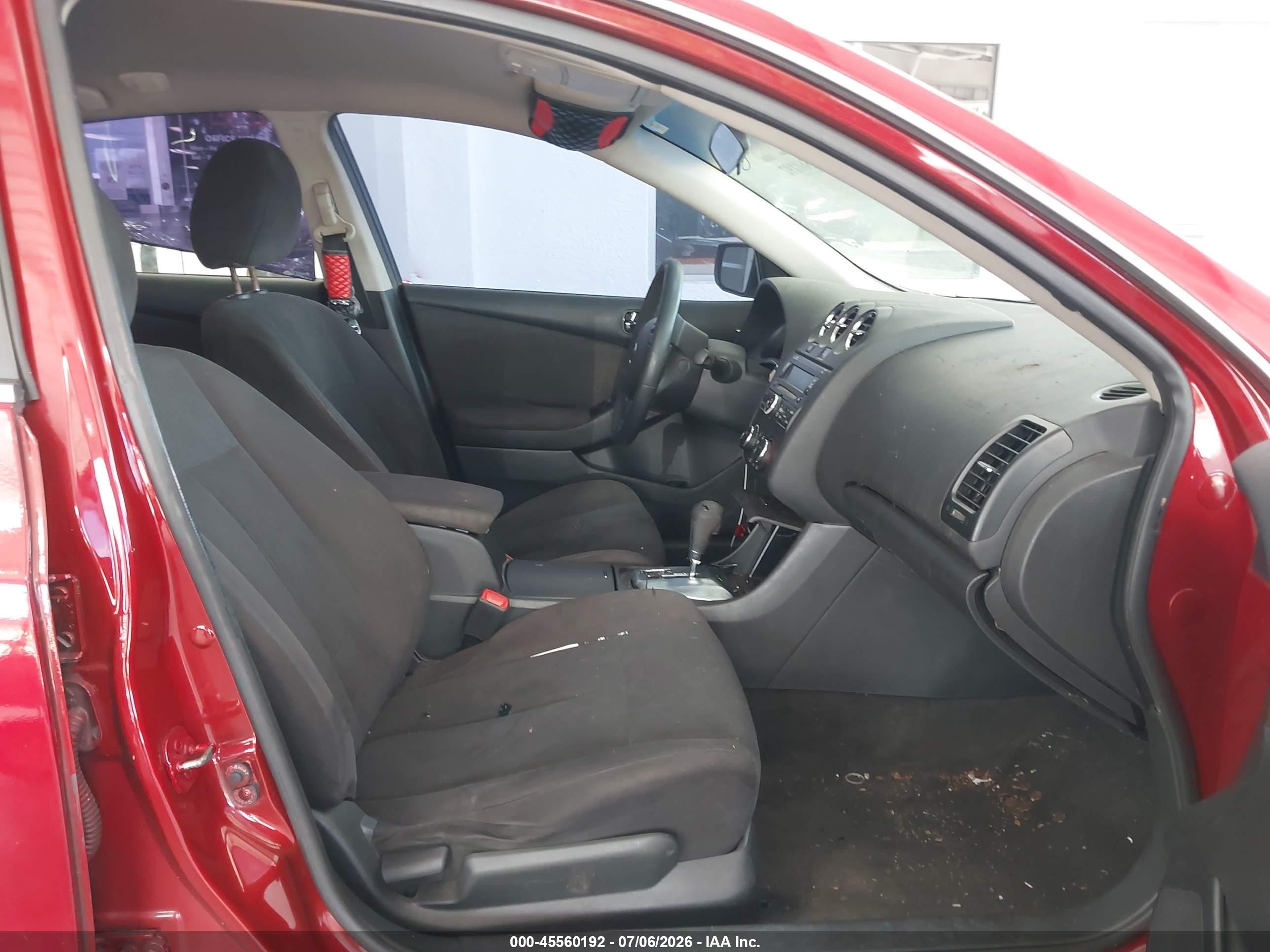 2012 Nissan Altima 2.5 S Red vin: 1N4AL2AP6CN556295