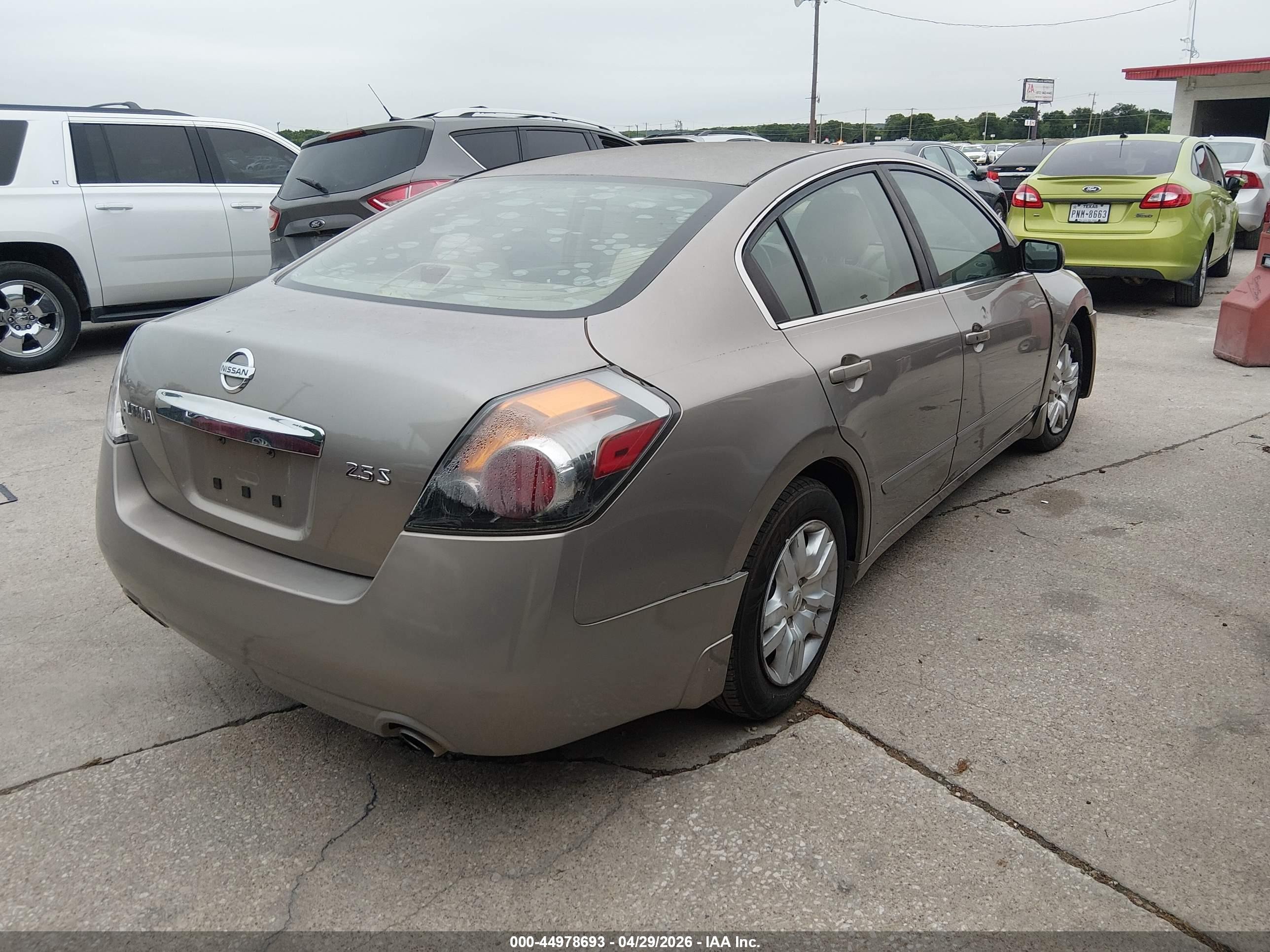 2012 Nissan Altima 2.5 S Коричневый vin: 1N4AL2AP6CN560704