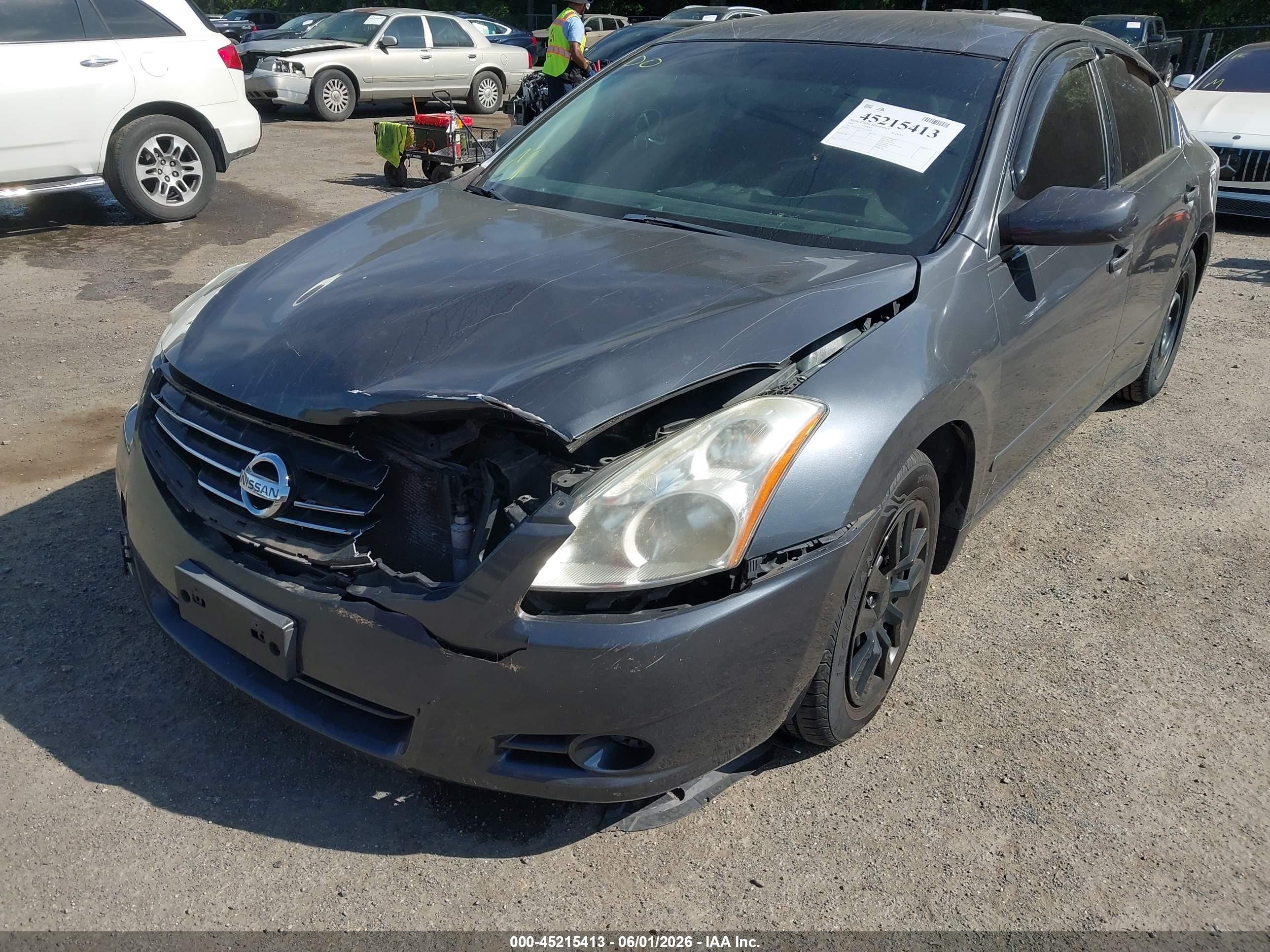 2010 Nissan Altima 2.5 S Blue vin: 1N4AL2AP7AC153614