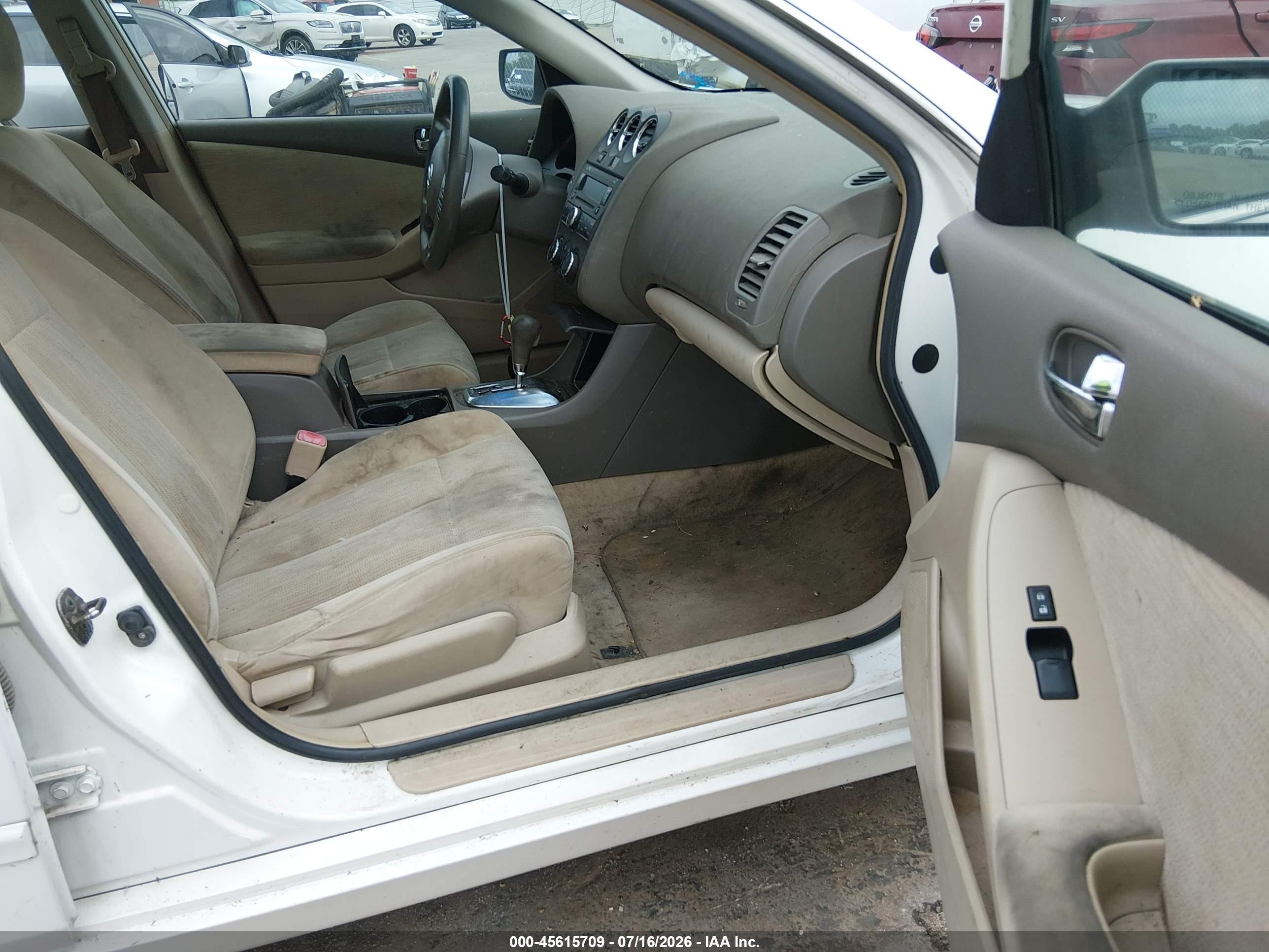 2010 Nissan Altima 2.5 S White vin: 1N4AL2AP7AC173863
