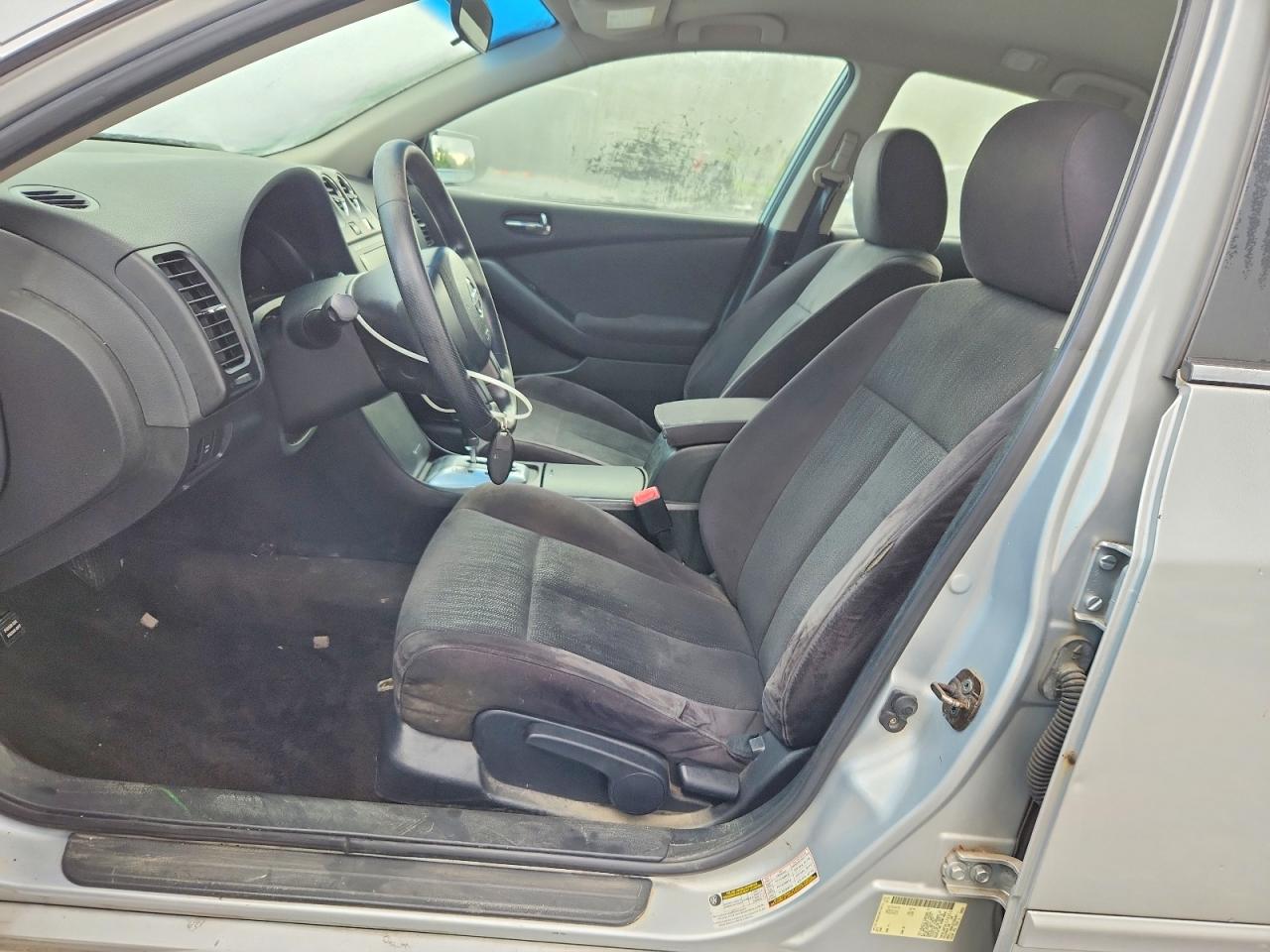 2010 Nissan Altima 2.5 Silver vin: 1N4AL2AP7AC174351