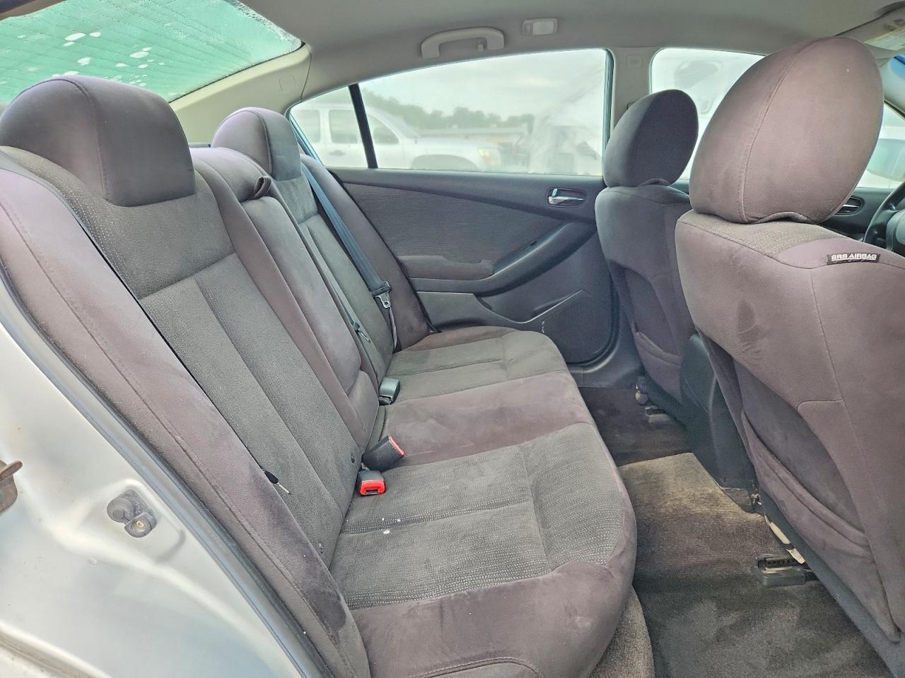 2010 Nissan Altima 2.5 Silver vin: 1N4AL2AP7AC174351