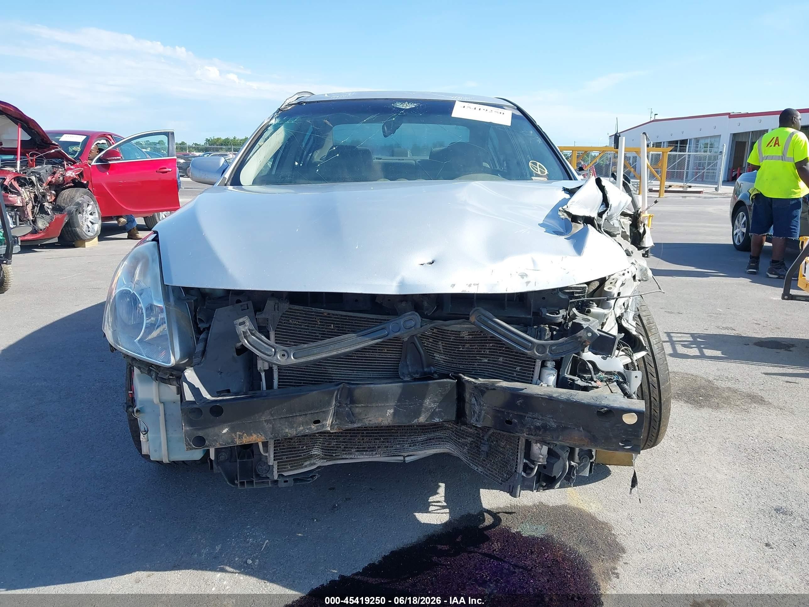 2010 Nissan Altima 2.5 Silver vin: 1N4AL2AP7AC186855