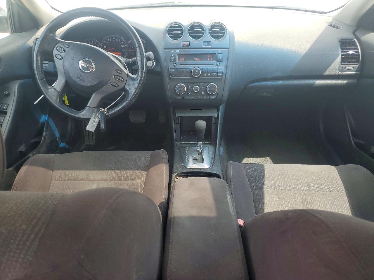 2010 Nissan Altima 2.5 Серебряный vin: 1N4AL2AP7AC194440