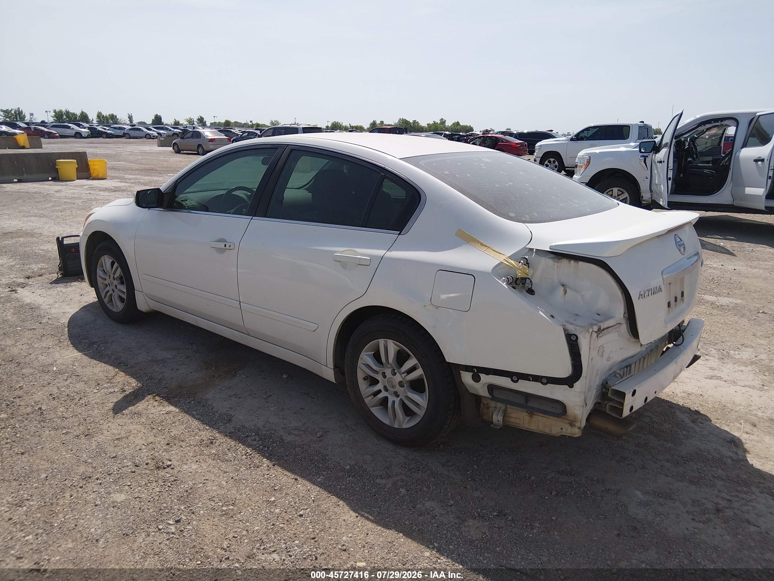 2010 Nissan Altima 2.5 S White vin: 1N4AL2AP7AN407102