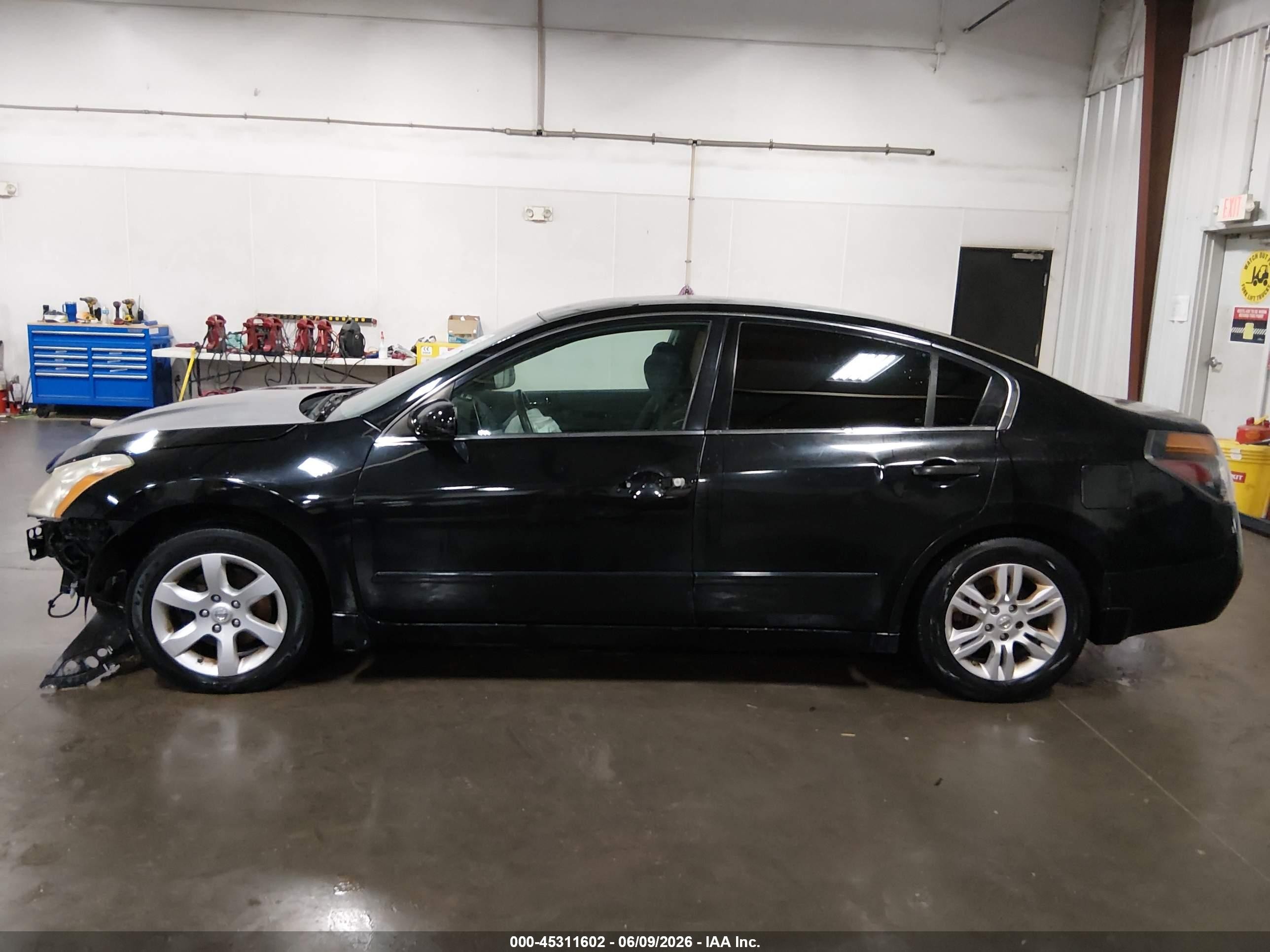 2010 Nissan Altima 2.5 S Black vin: 1N4AL2AP7AN411277