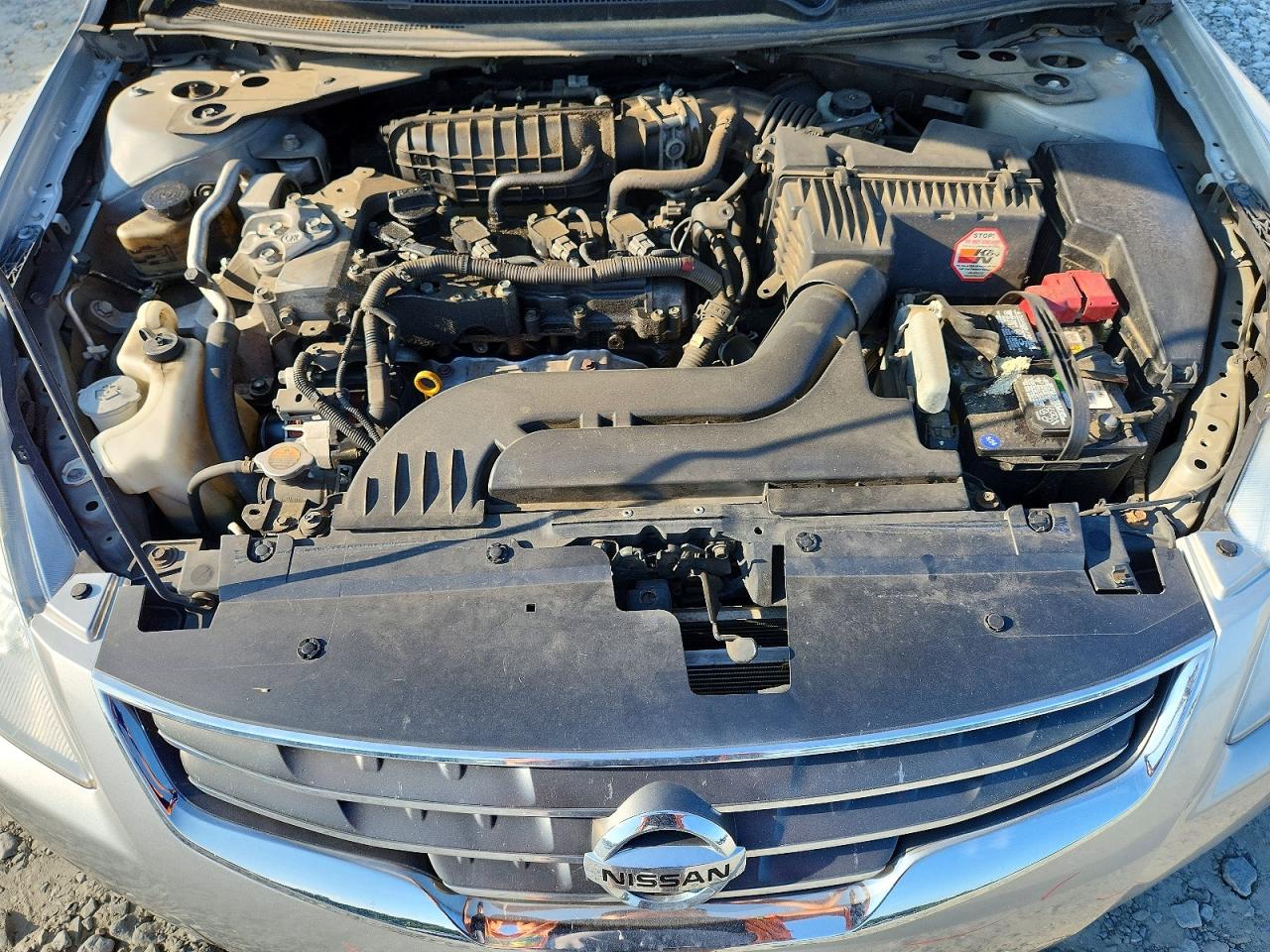 2010 Nissan Altima 2.5 Silver vin: 1N4AL2AP7AN417077