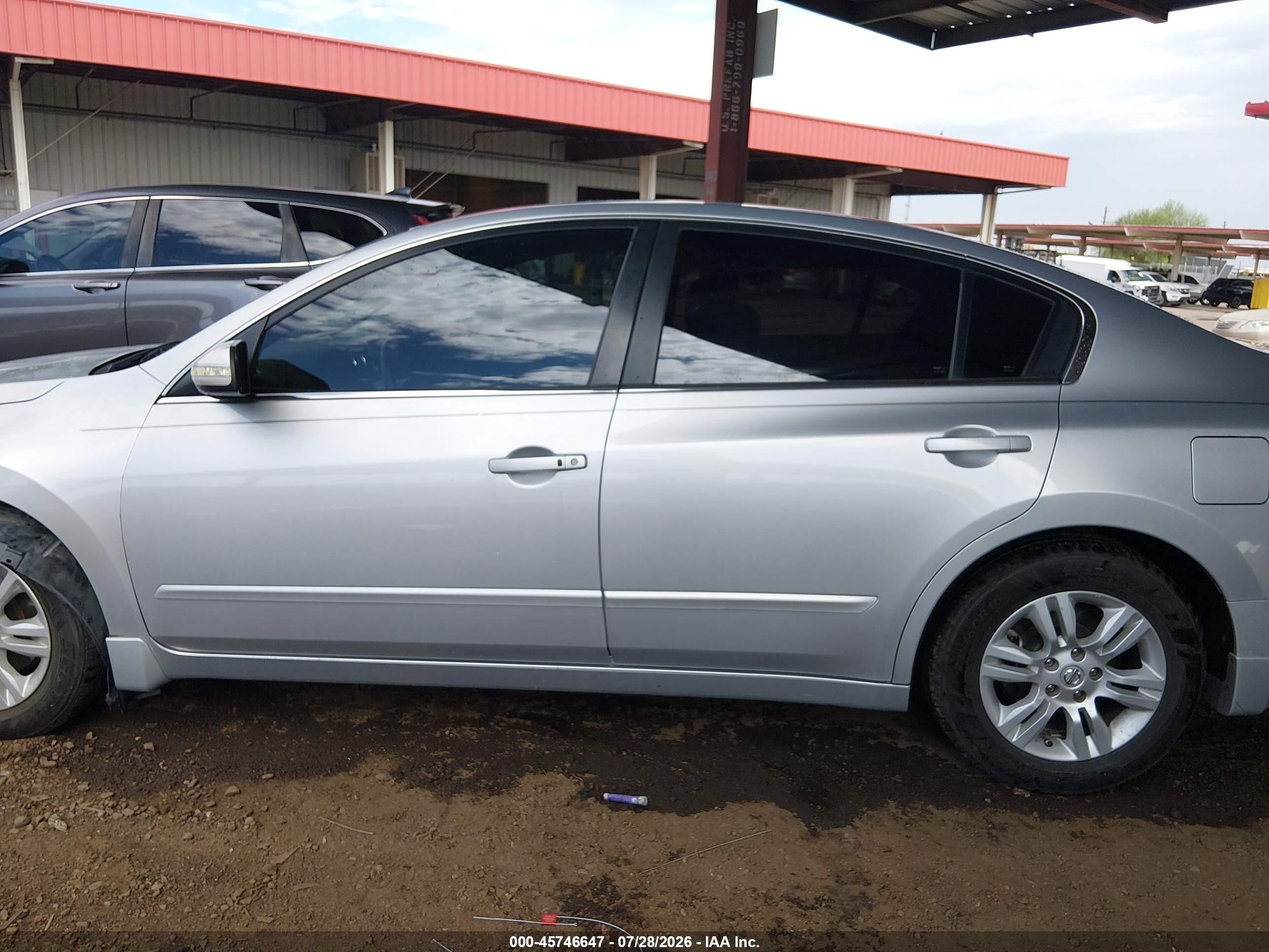 2010 Nissan Altima 2.5 S Silver vin: 1N4AL2AP7AN421291