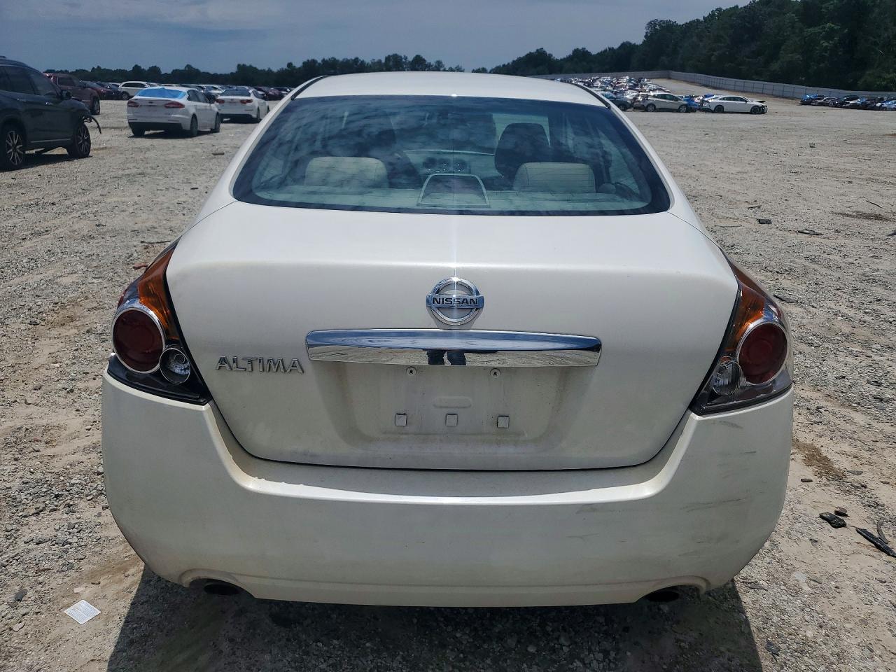 2010 Nissan Altima 2.5 White vin: 1N4AL2AP7AN427429