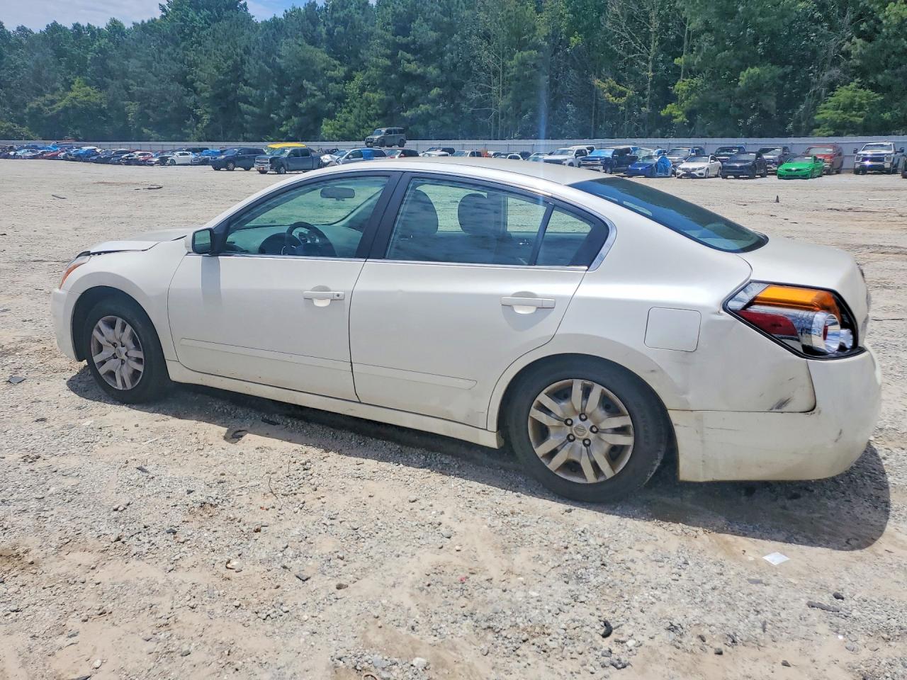 2010 Nissan Altima 2.5 White vin: 1N4AL2AP7AN427429
