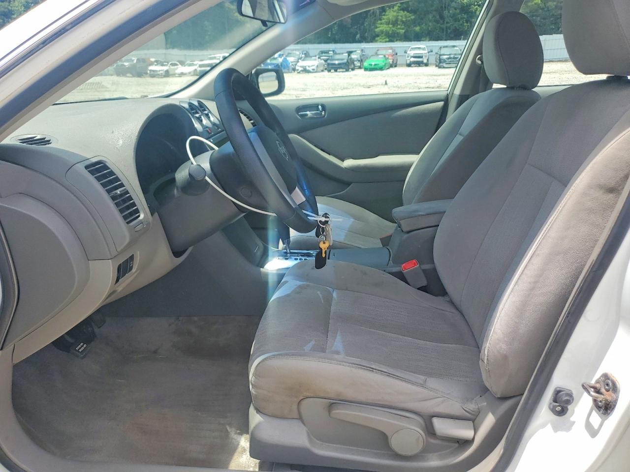 2010 Nissan Altima 2.5 White vin: 1N4AL2AP7AN427429