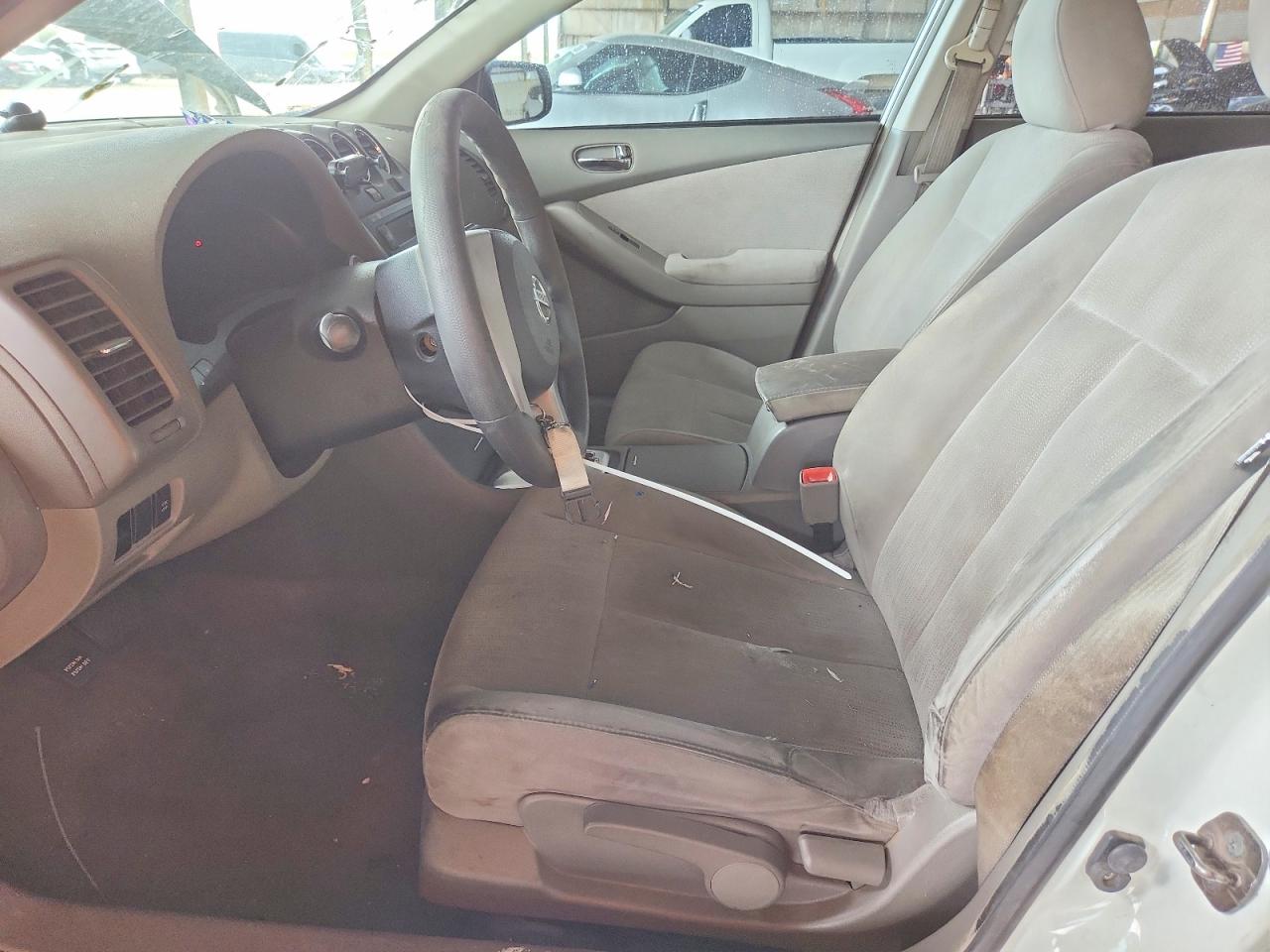 2010 Nissan Altima 2.5 White vin: 1N4AL2AP7AN447518