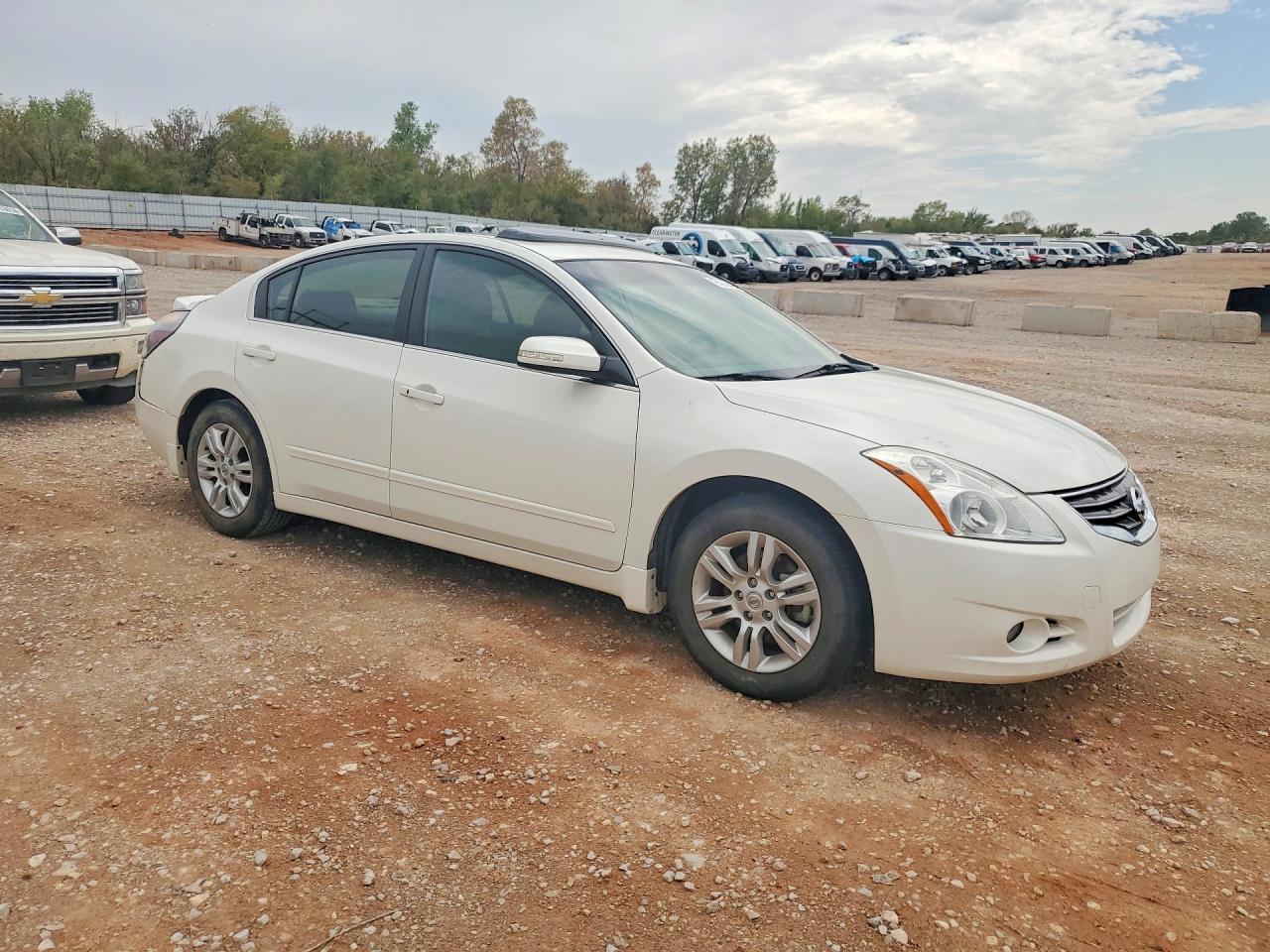 2010 Nissan Altima 2.5 White vin: 1N4AL2AP7AN454615