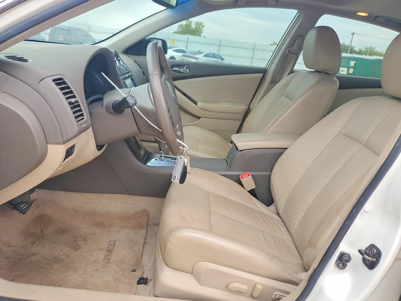 2010 Nissan Altima 2.5 White vin: 1N4AL2AP7AN454615