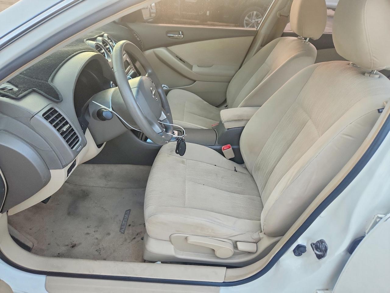 2010 Nissan Altima 2.5 White vin: 1N4AL2AP7AN455084
