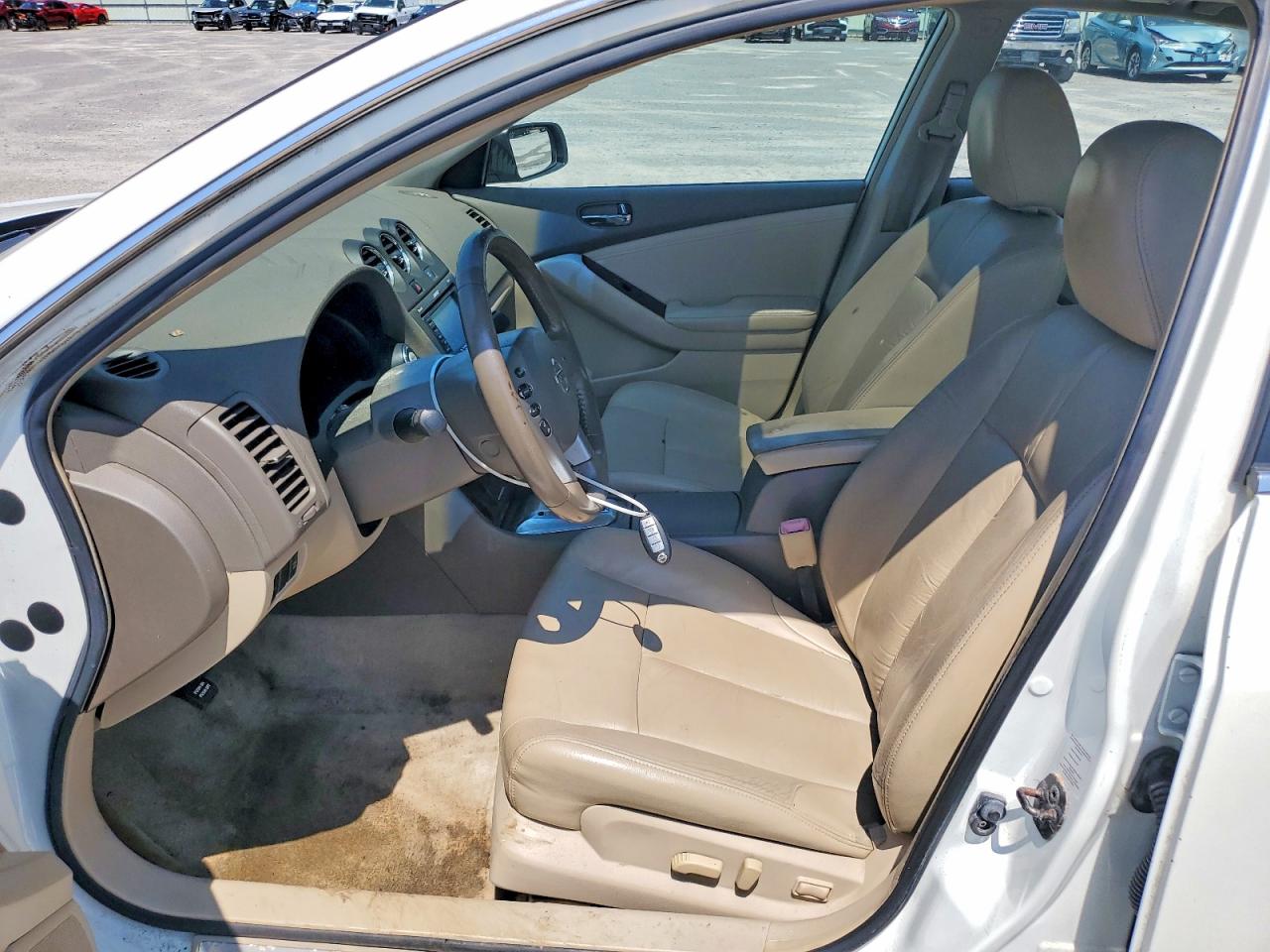 2010 Nissan Altima Base/s White vin: 1N4AL2AP7AN455814