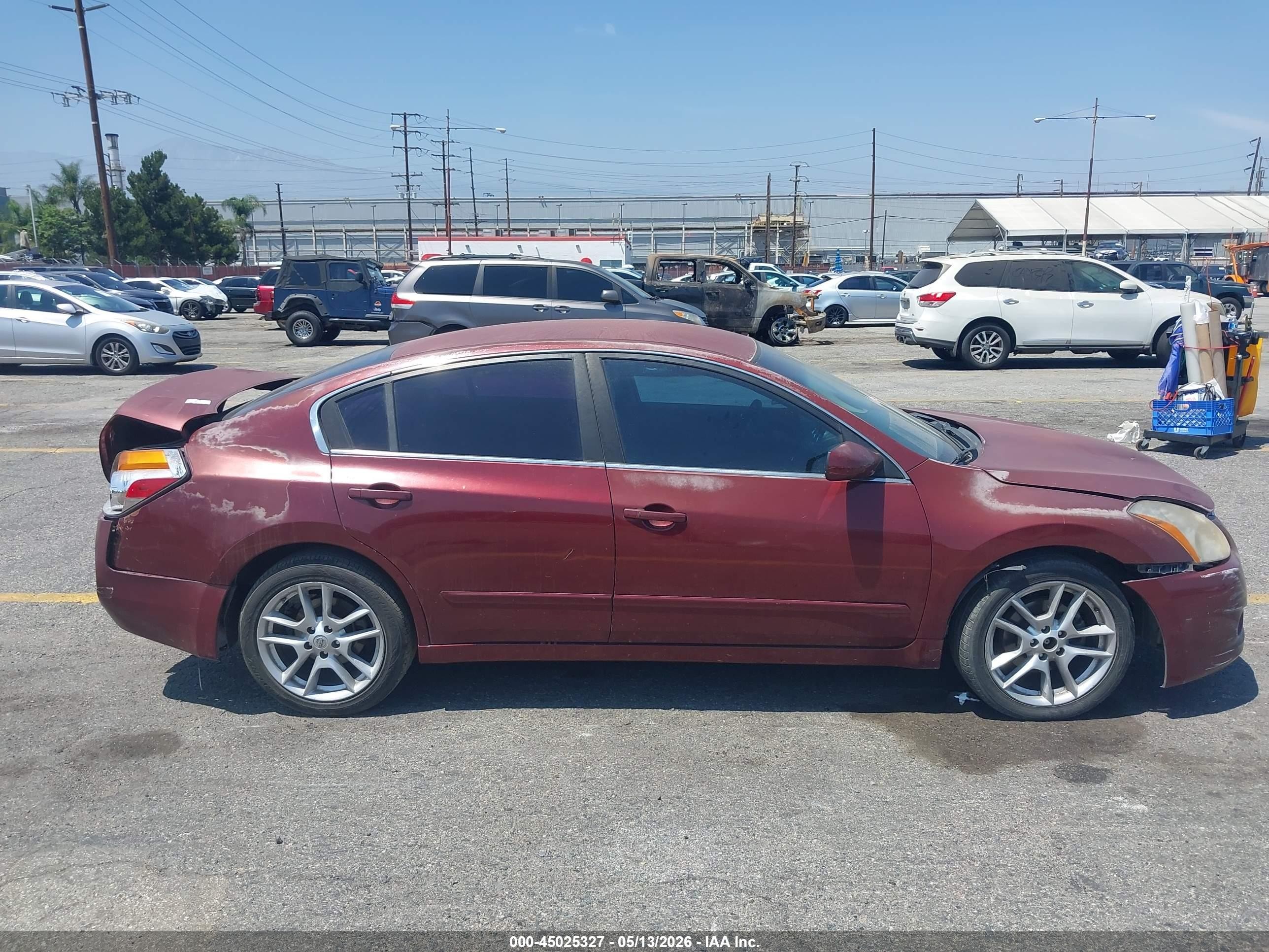 2010 Nissan Altima 2.5 S Burgundy vin: 1N4AL2AP7AN457658