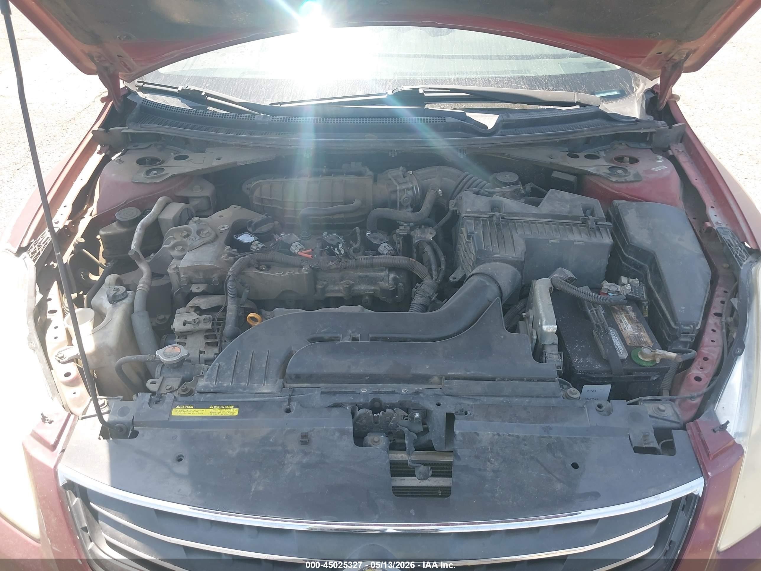 2010 Nissan Altima 2.5 S Burgundy vin: 1N4AL2AP7AN457658