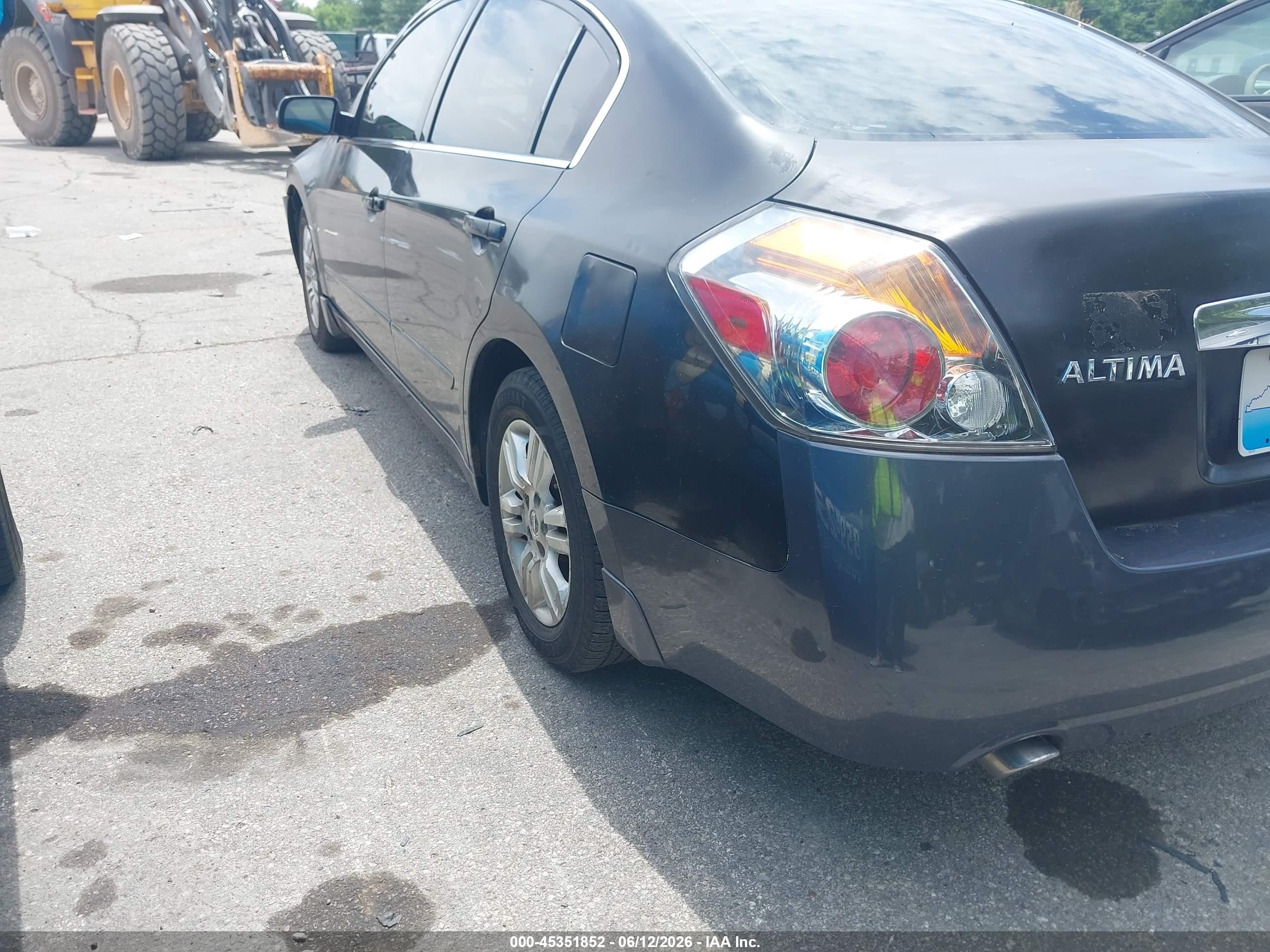 2010 Nissan Altima 2.5 S Black vin: 1N4AL2AP7AN464643