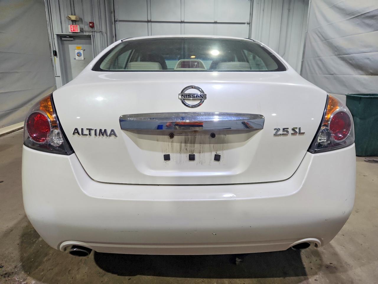 2010 Nissan Altima 2.5 White vin: 1N4AL2AP7AN472290