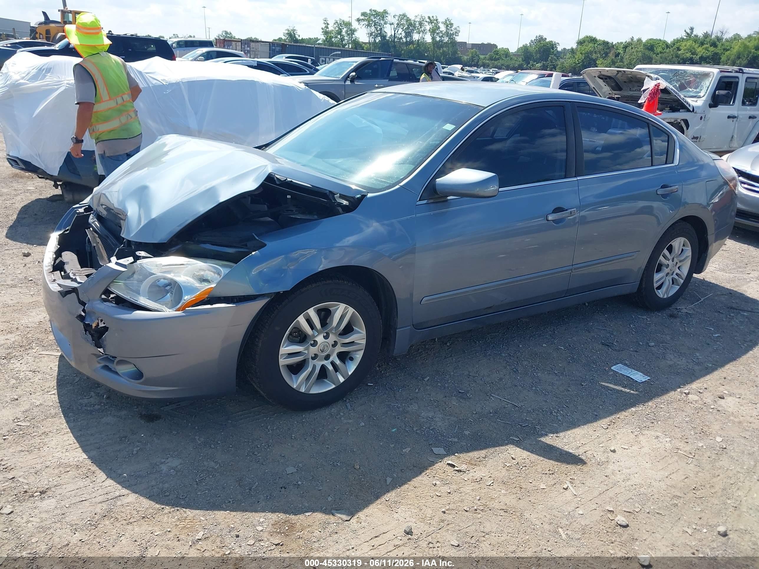 2010 Nissan Altima 2.5 S Blue vin: 1N4AL2AP7AN475948