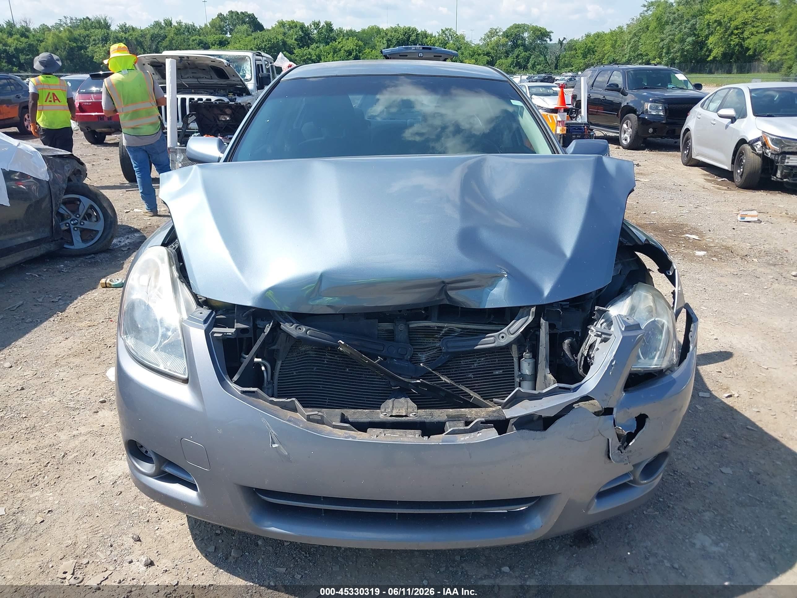 2010 Nissan Altima 2.5 S Blue vin: 1N4AL2AP7AN475948