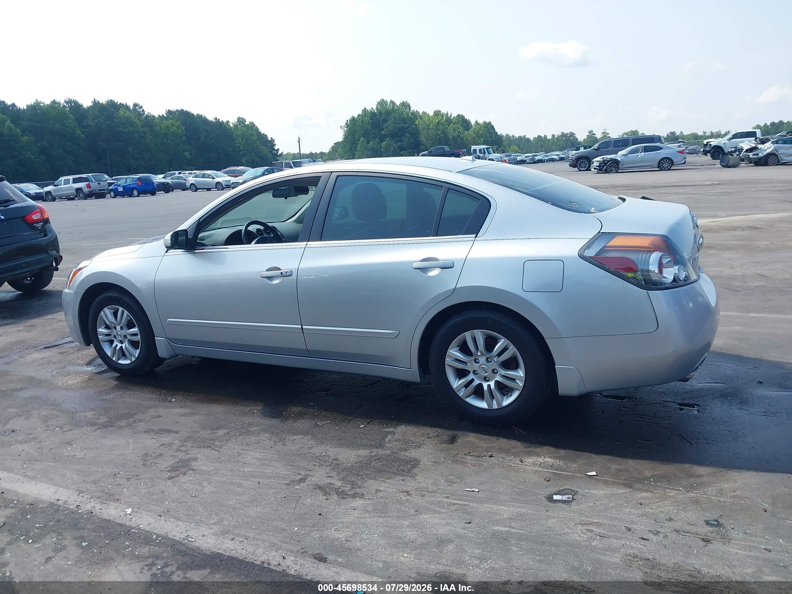 2010 Nissan Altima 2.5 S Серебряный vin: 1N4AL2AP7AN489123