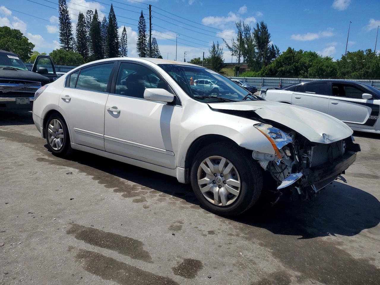 2010 Nissan Altima 2.5 White vin: 1N4AL2AP7AN521813