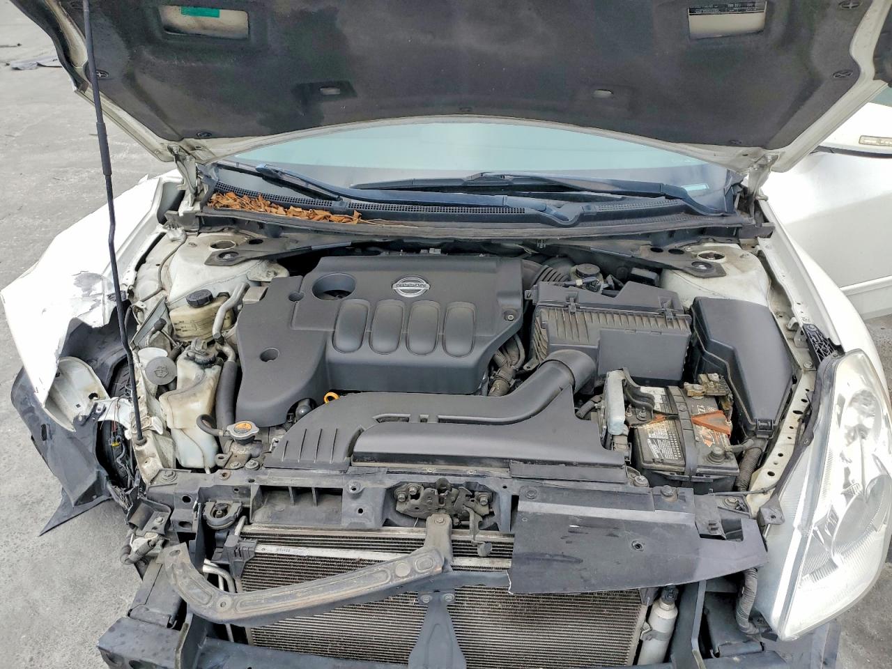 2010 Nissan Altima 2.5 White vin: 1N4AL2AP7AN529801