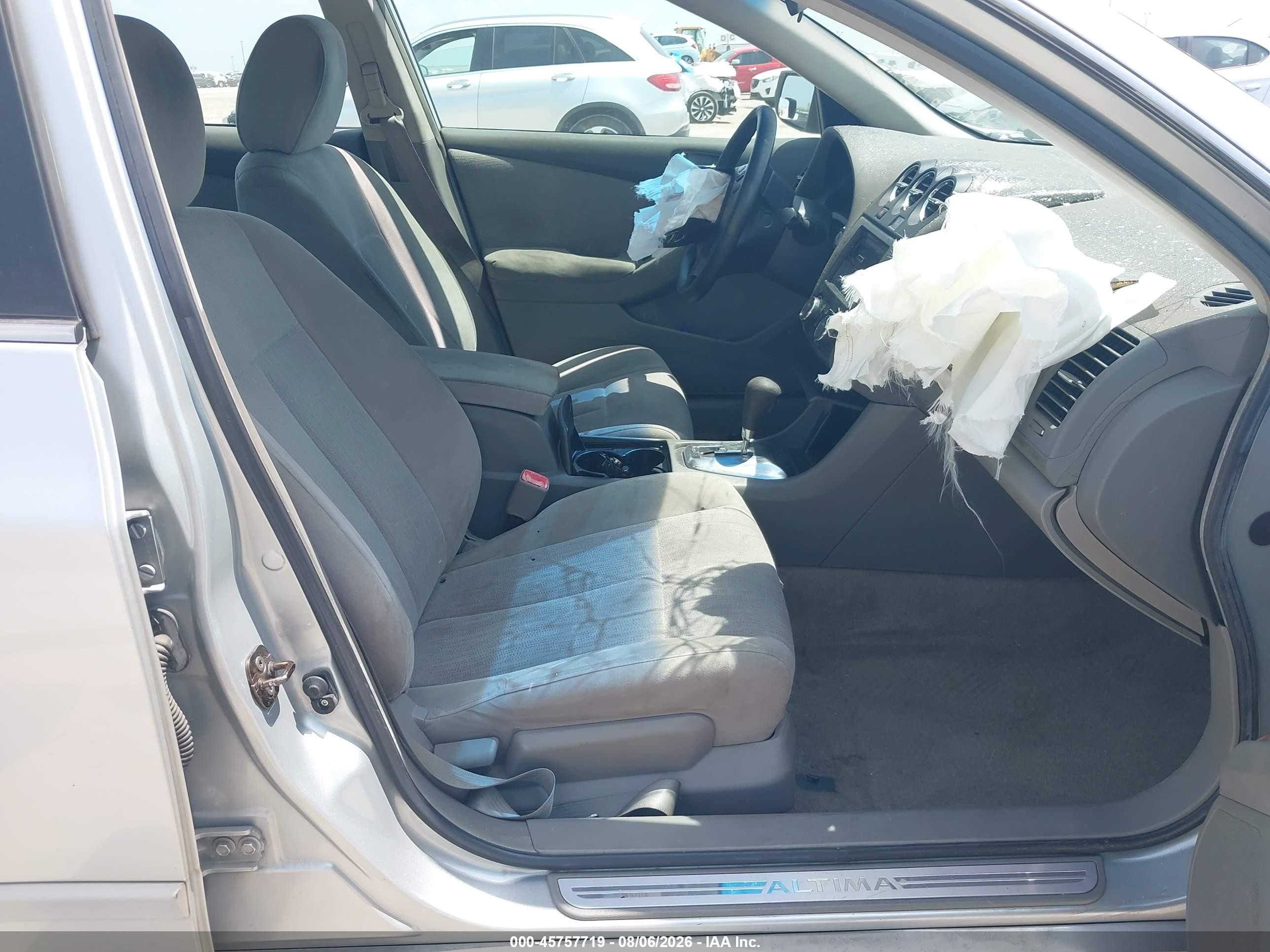 2010 Nissan Altima 2.5 Silver vin: 1N4AL2AP7AN548316