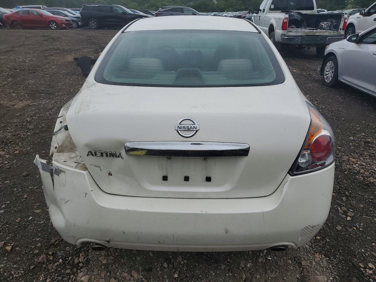 2010 Nissan Altima 2.5 White vin: 1N4AL2AP7AN555699