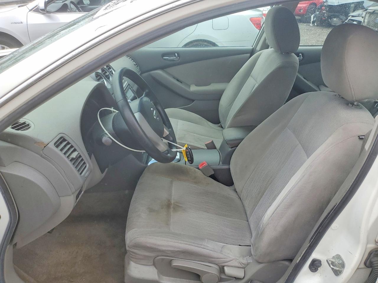2010 Nissan Altima 2.5 White vin: 1N4AL2AP7AN555699