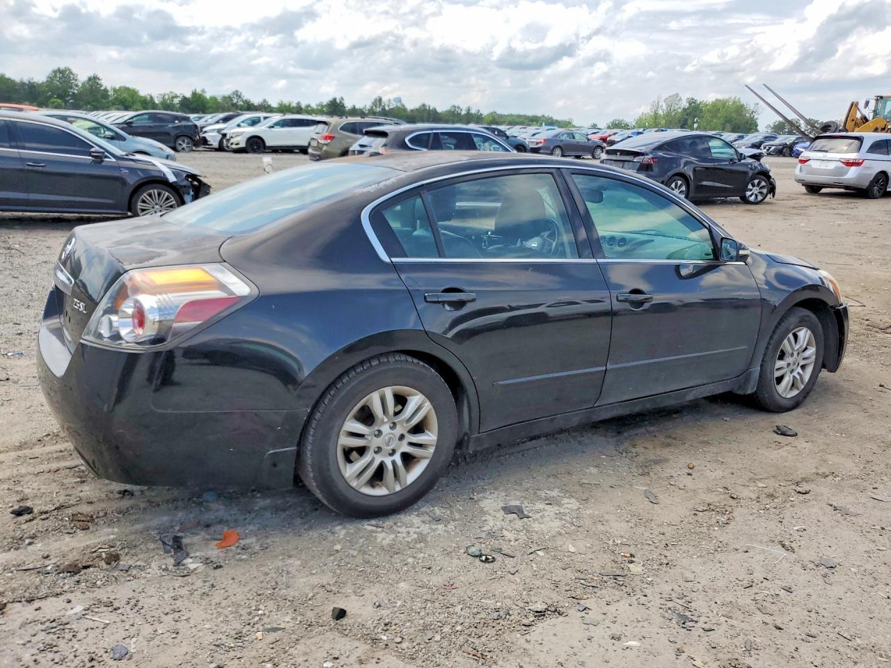 2010 Nissan Altima 2.5 Black vin: 1N4AL2AP7AN564726