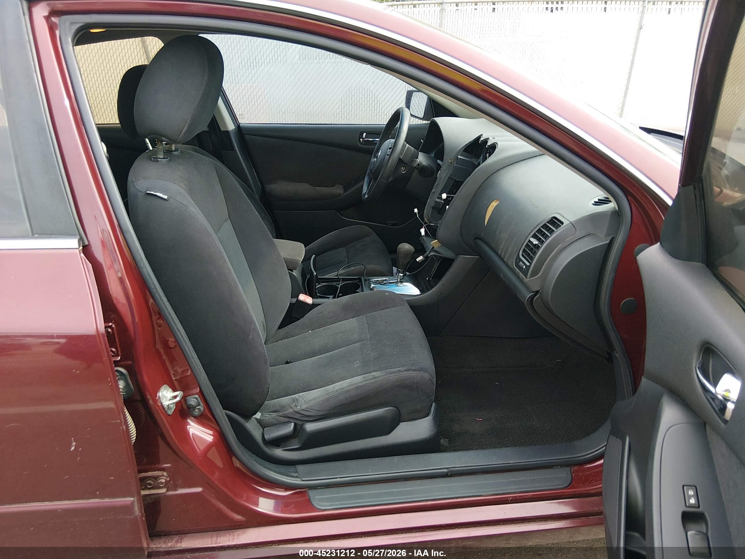 2011 Nissan Altima 2.5 S Maroon vin: 1N4AL2AP7BC112675