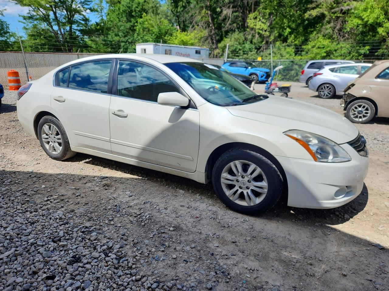 2011 Nissan Altima 2.5 White vin: 1N4AL2AP7BC147250