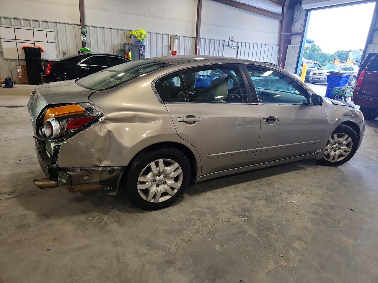 2011 Nissan Altima 2.5 Gold vin: 1N4AL2AP7BC149600