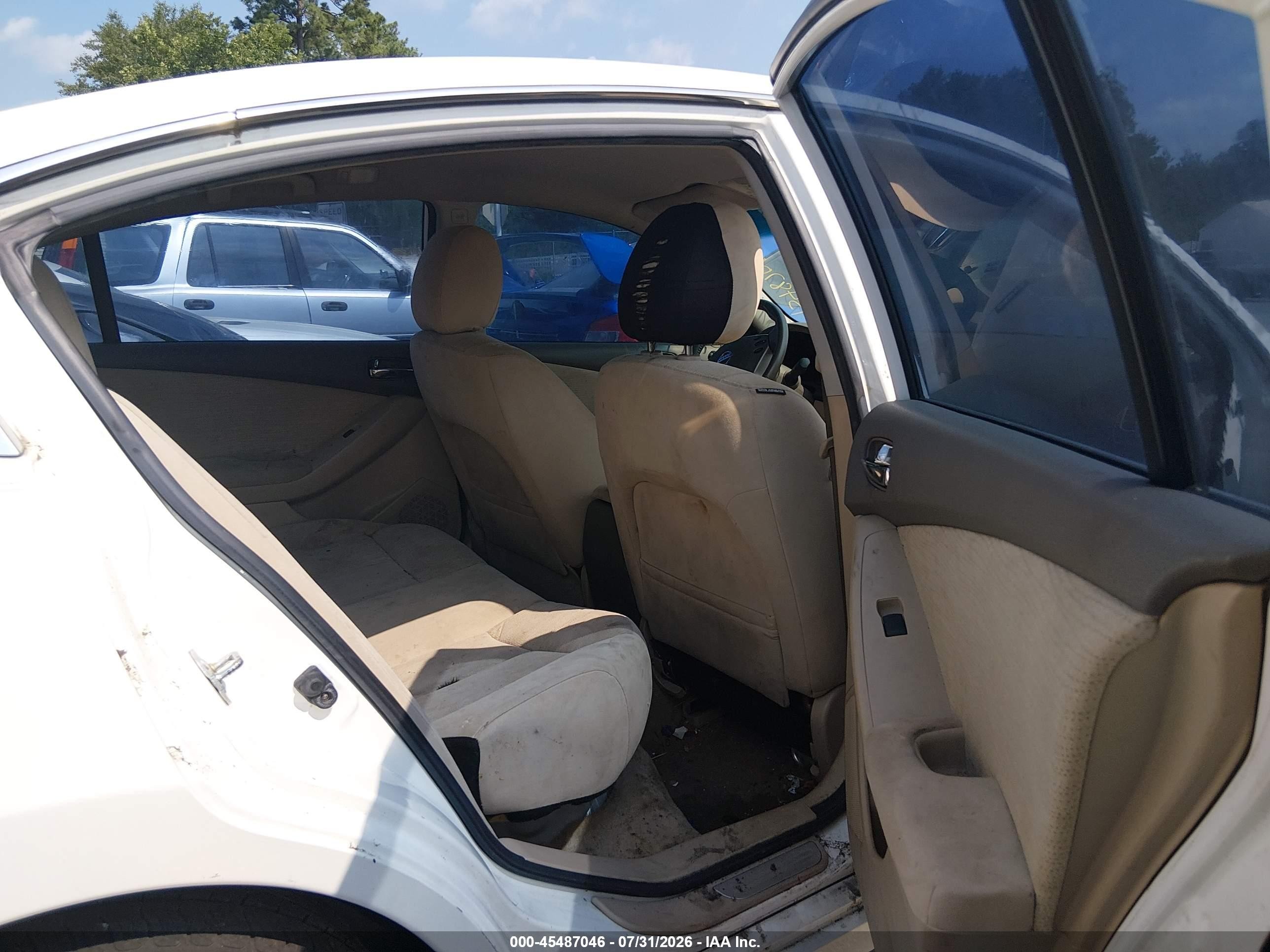 2011 Nissan Altima 2.5 S White vin: 1N4AL2AP7BC176263