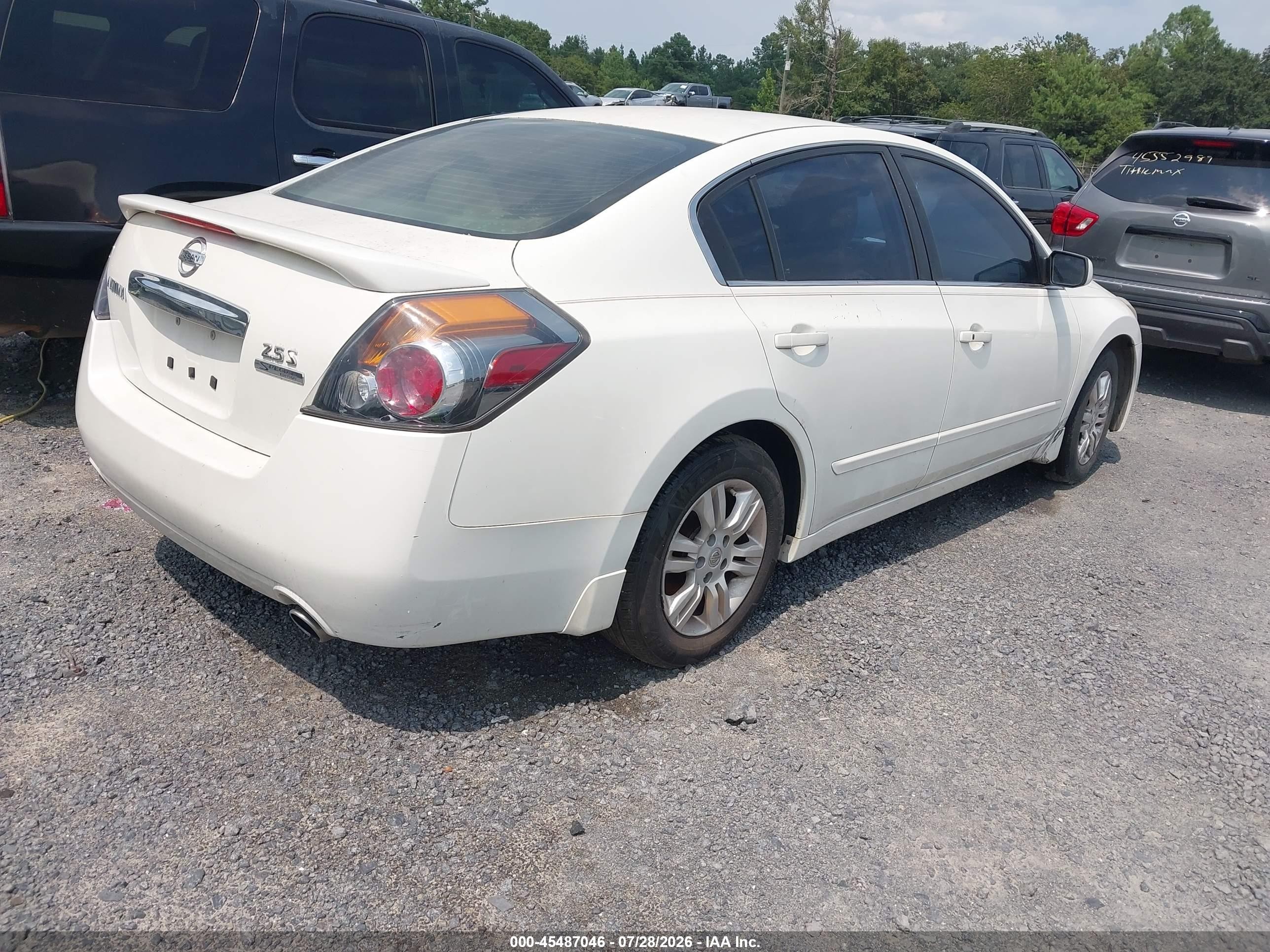 2011 Nissan Altima 2.5 S White vin: 1N4AL2AP7BC176263
