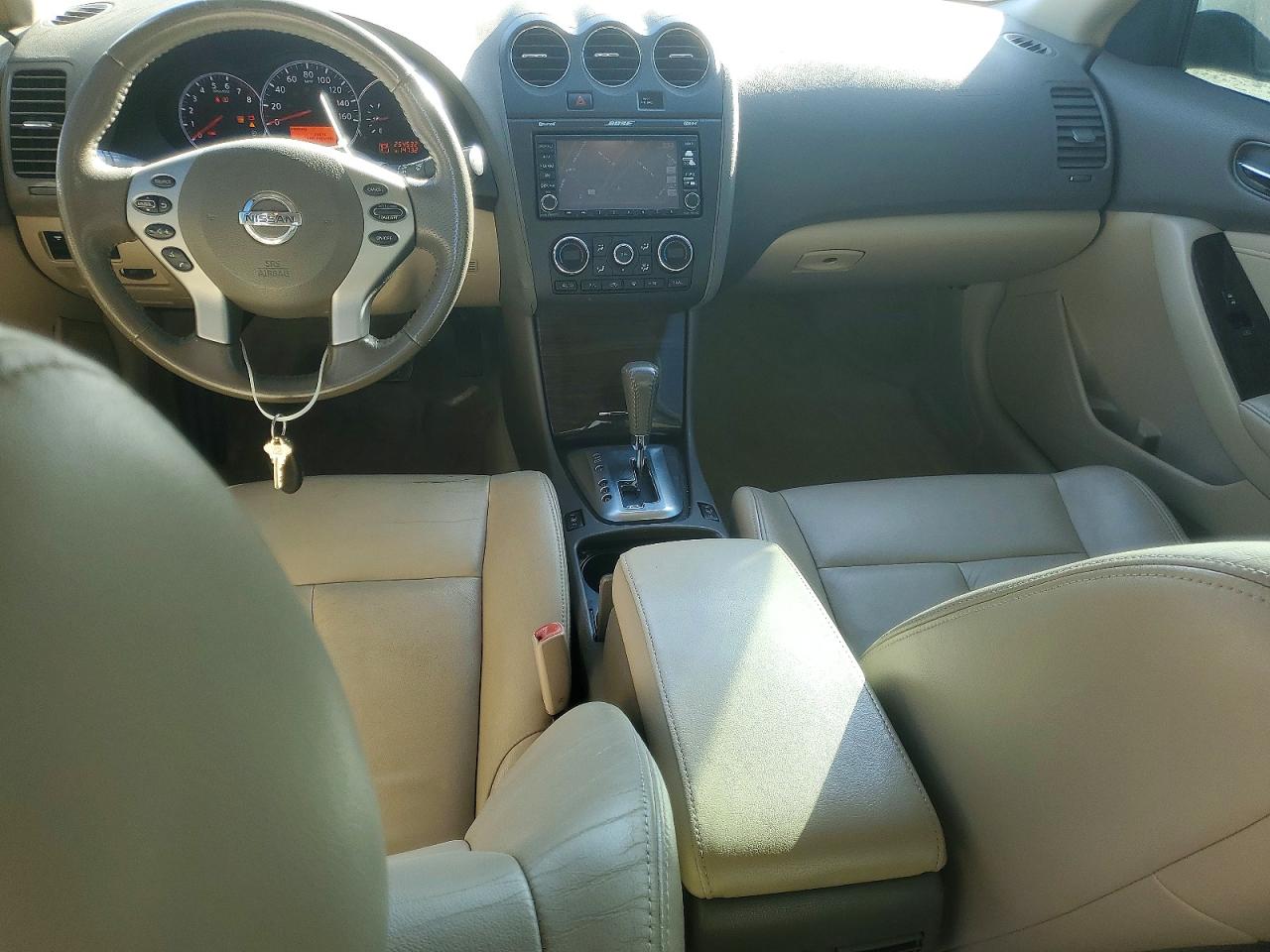 2011 Nissan Altima Base White vin: 1N4AL2AP7BN429988