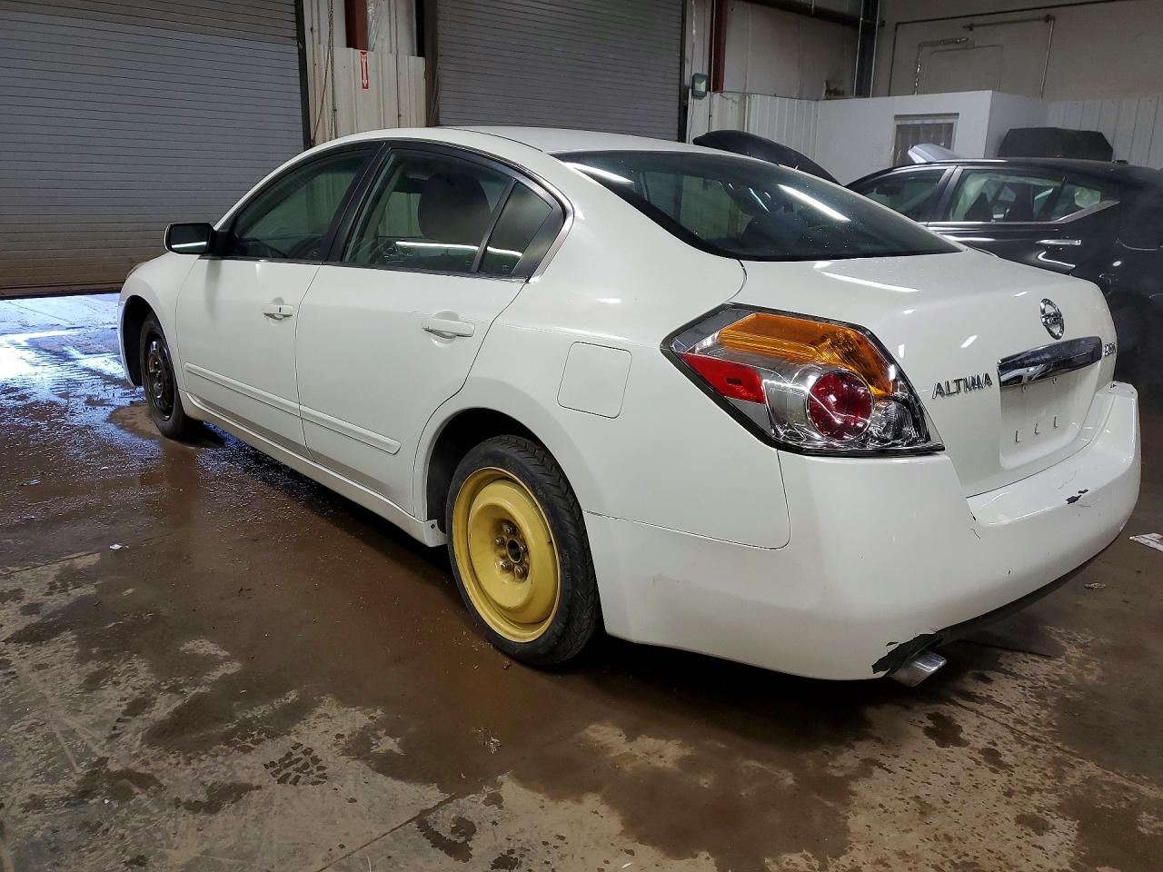 2011 Nissan Altima 2.5 Белый vin: 1N4AL2AP7BN435872