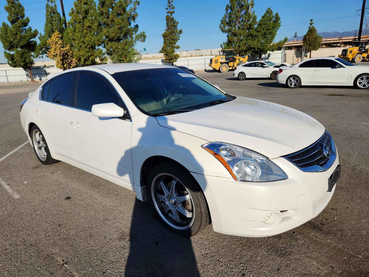 2011 Nissan Altima 2.5 White vin: 1N4AL2AP7BN436990